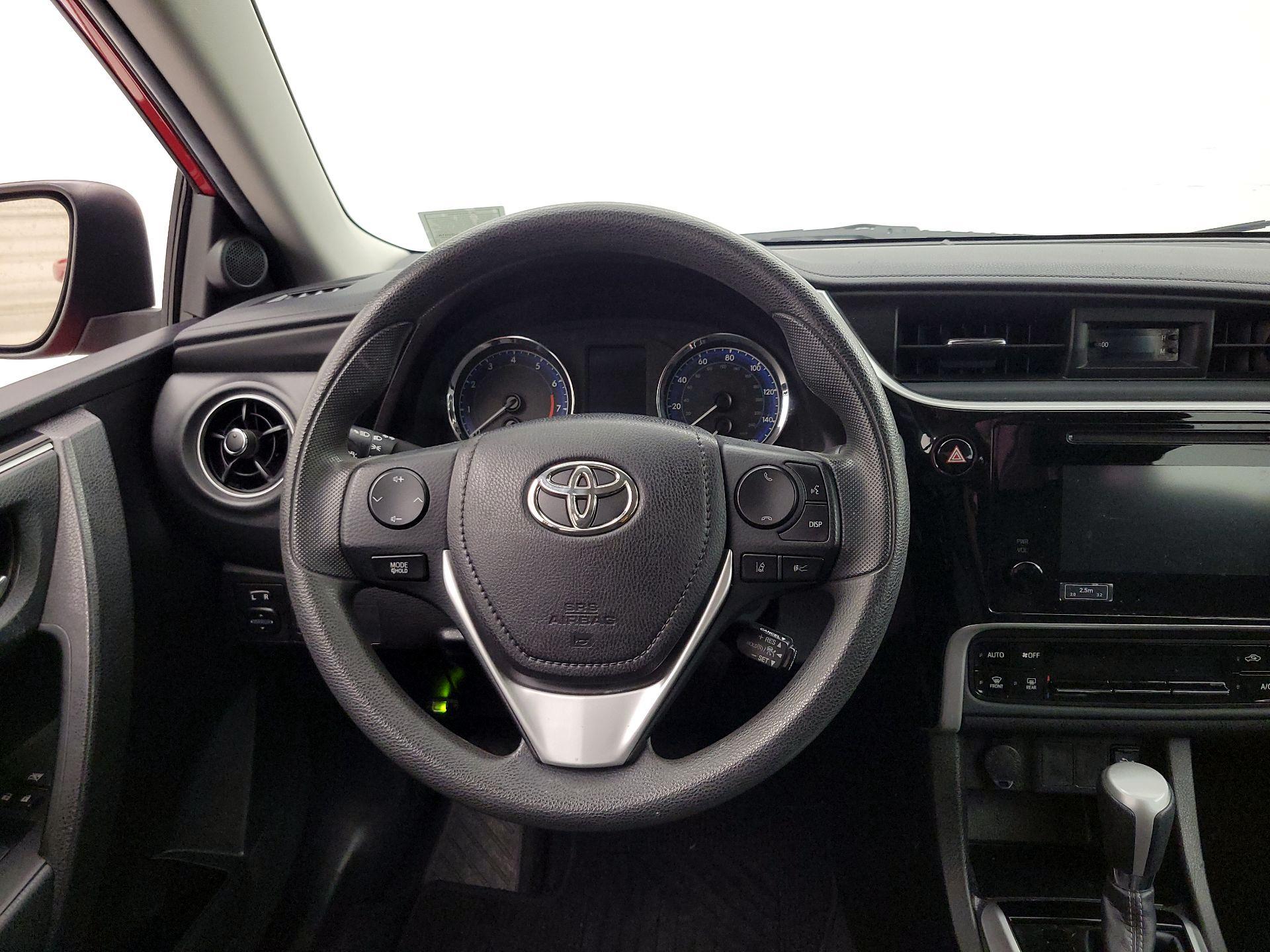 Thumbnail: 2018 Toyota Corolla - 10