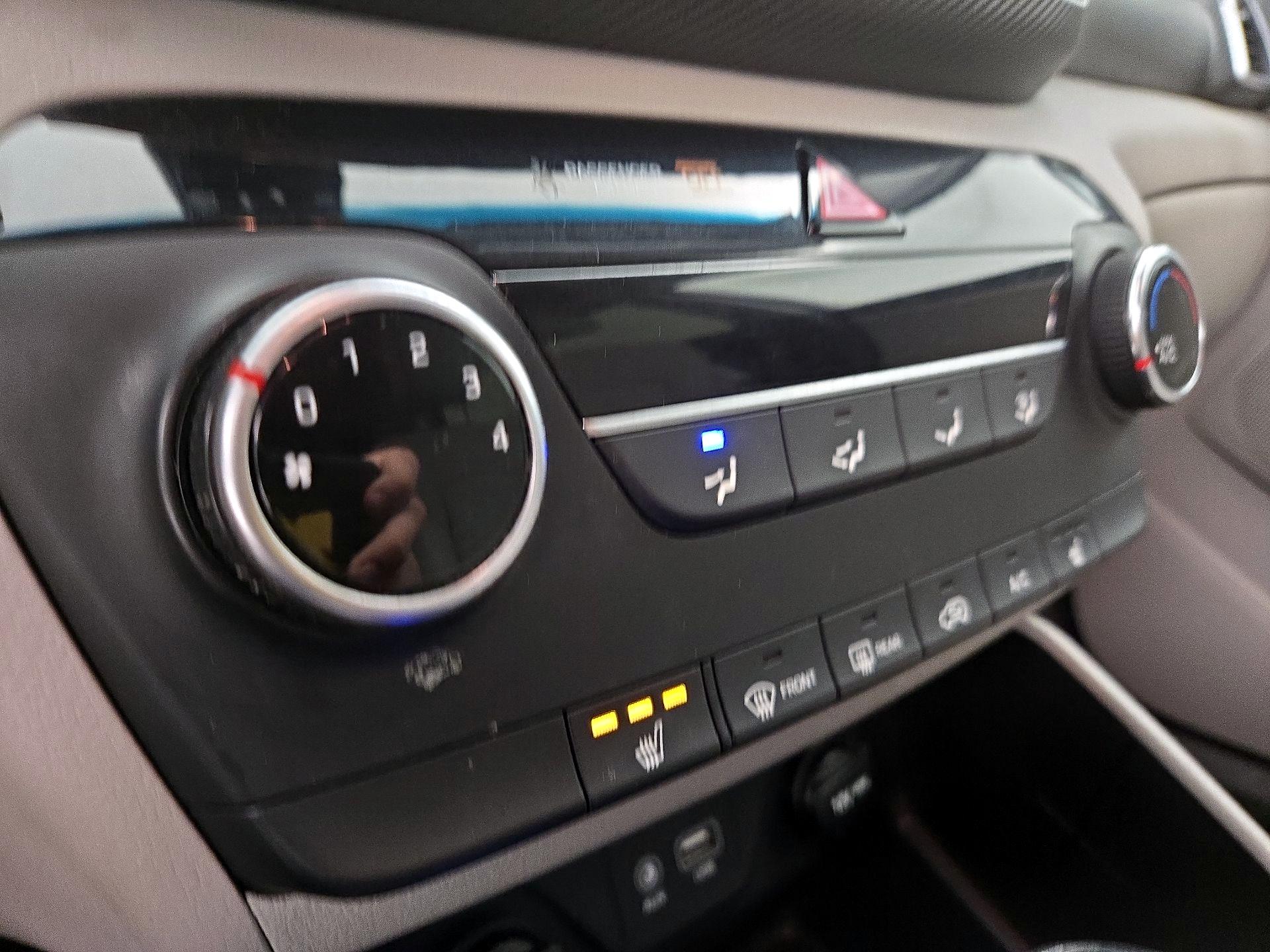 Thumbnail: 2020 Hyundai Tucson - 16