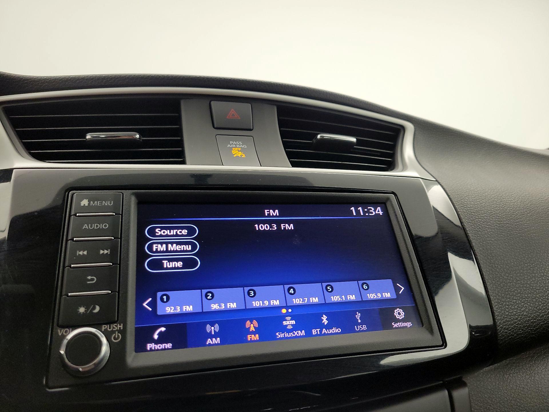 Thumbnail: 2019 Nissan Sentra - 15