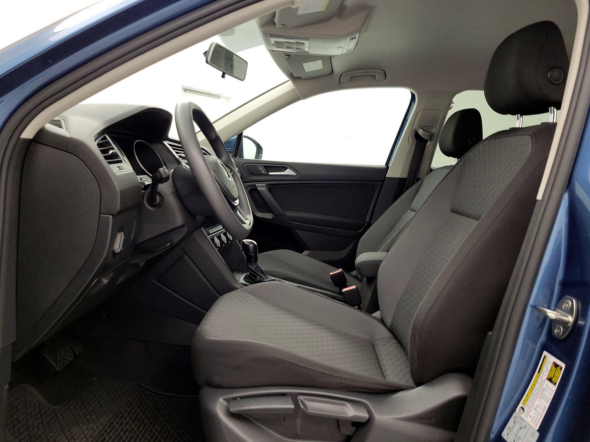 Thumbnail: 2019 Volkswagen Tiguan - 11