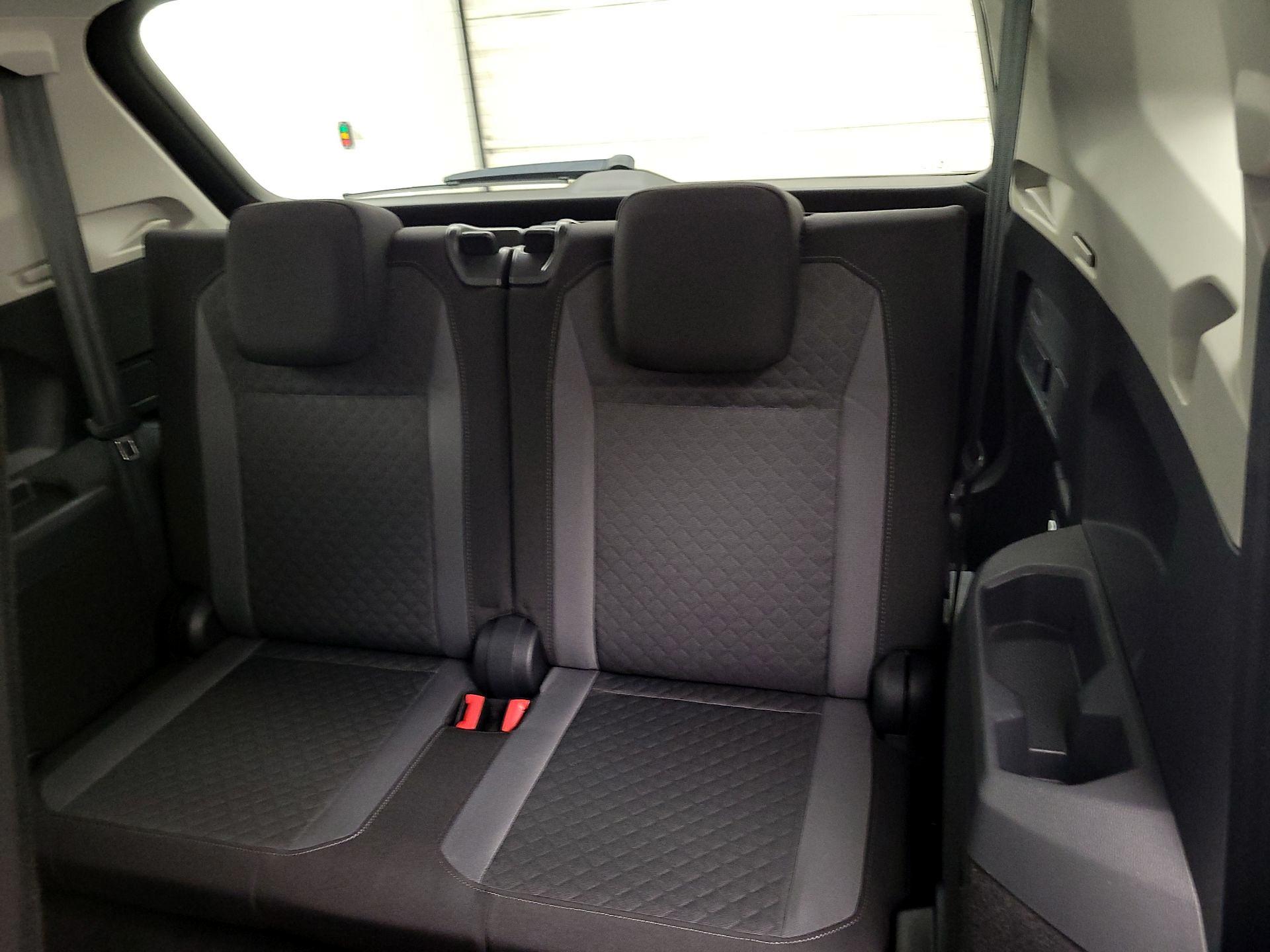 Thumbnail: 2019 Volkswagen Tiguan - 20