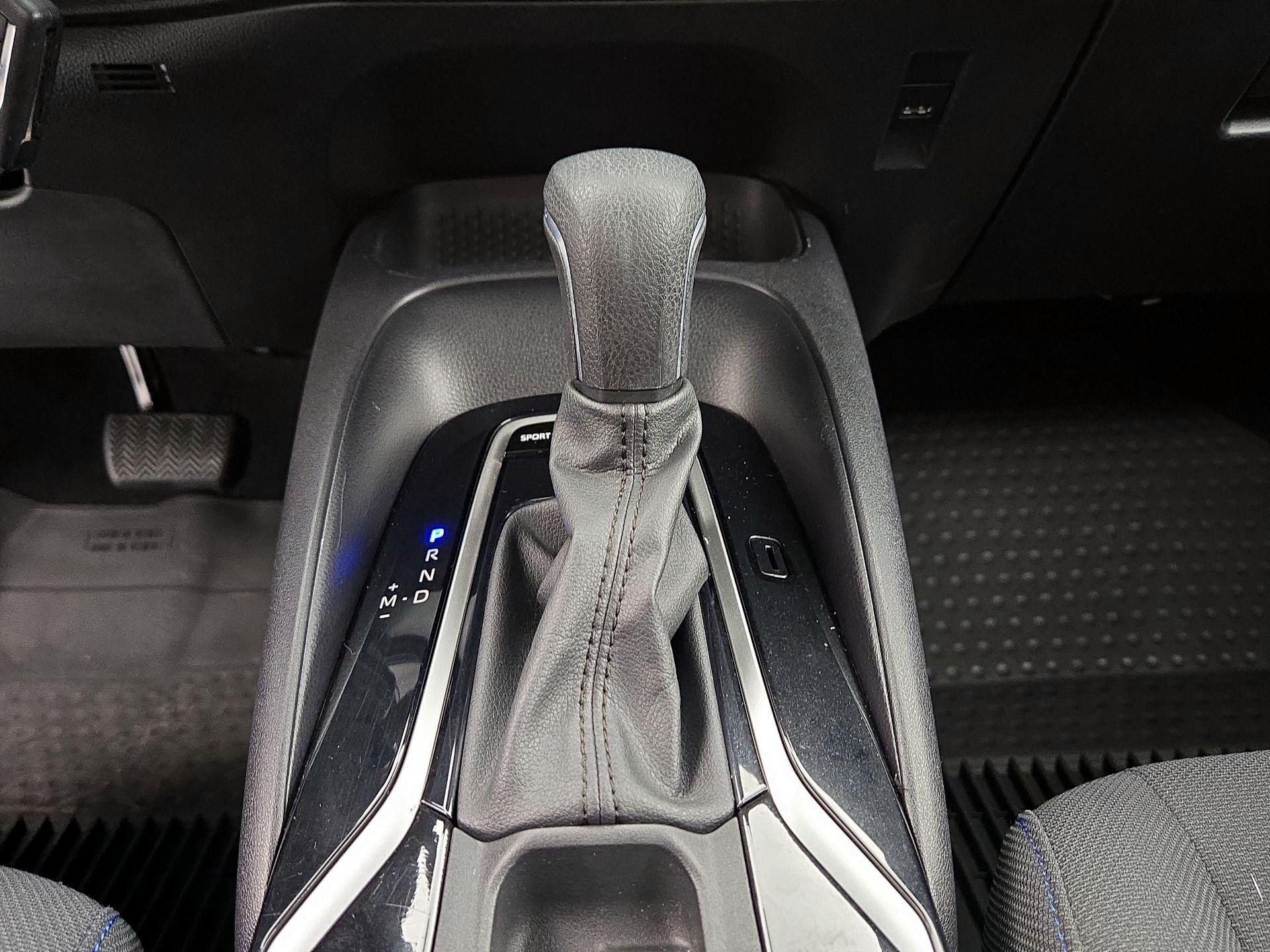 Thumbnail: 2022 Toyota Corolla - 17
