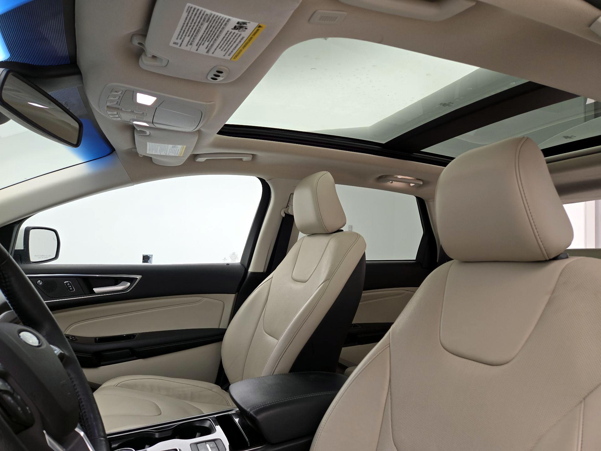 Thumbnail: 2020 Ford Edge - 20