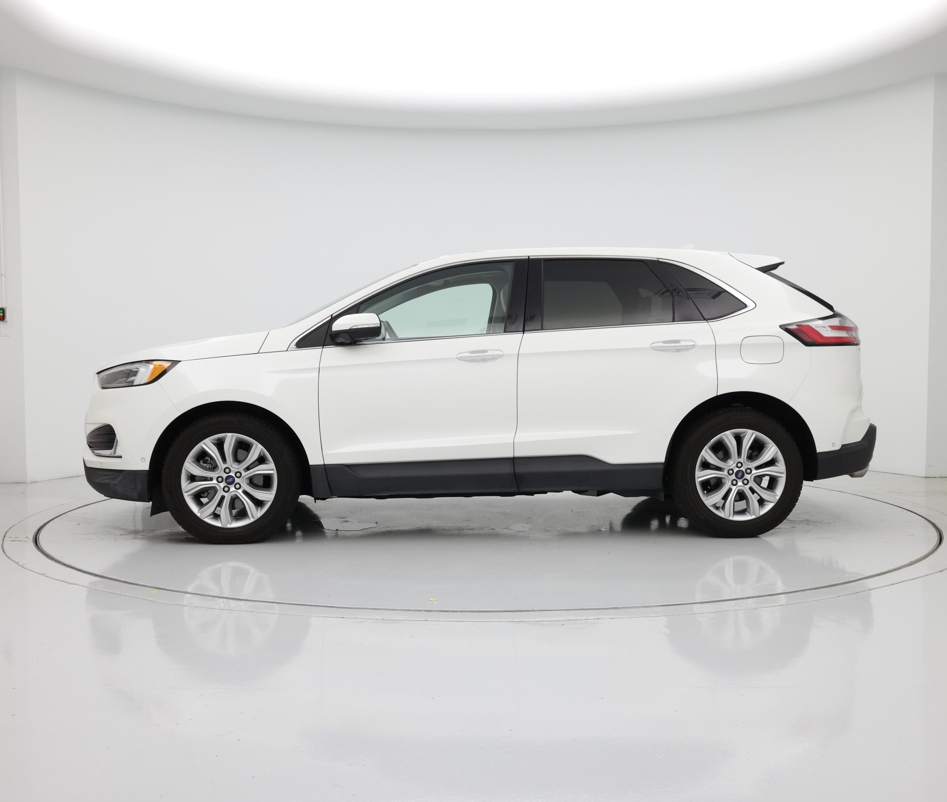 Thumbnail: 2020 Ford Edge - 3