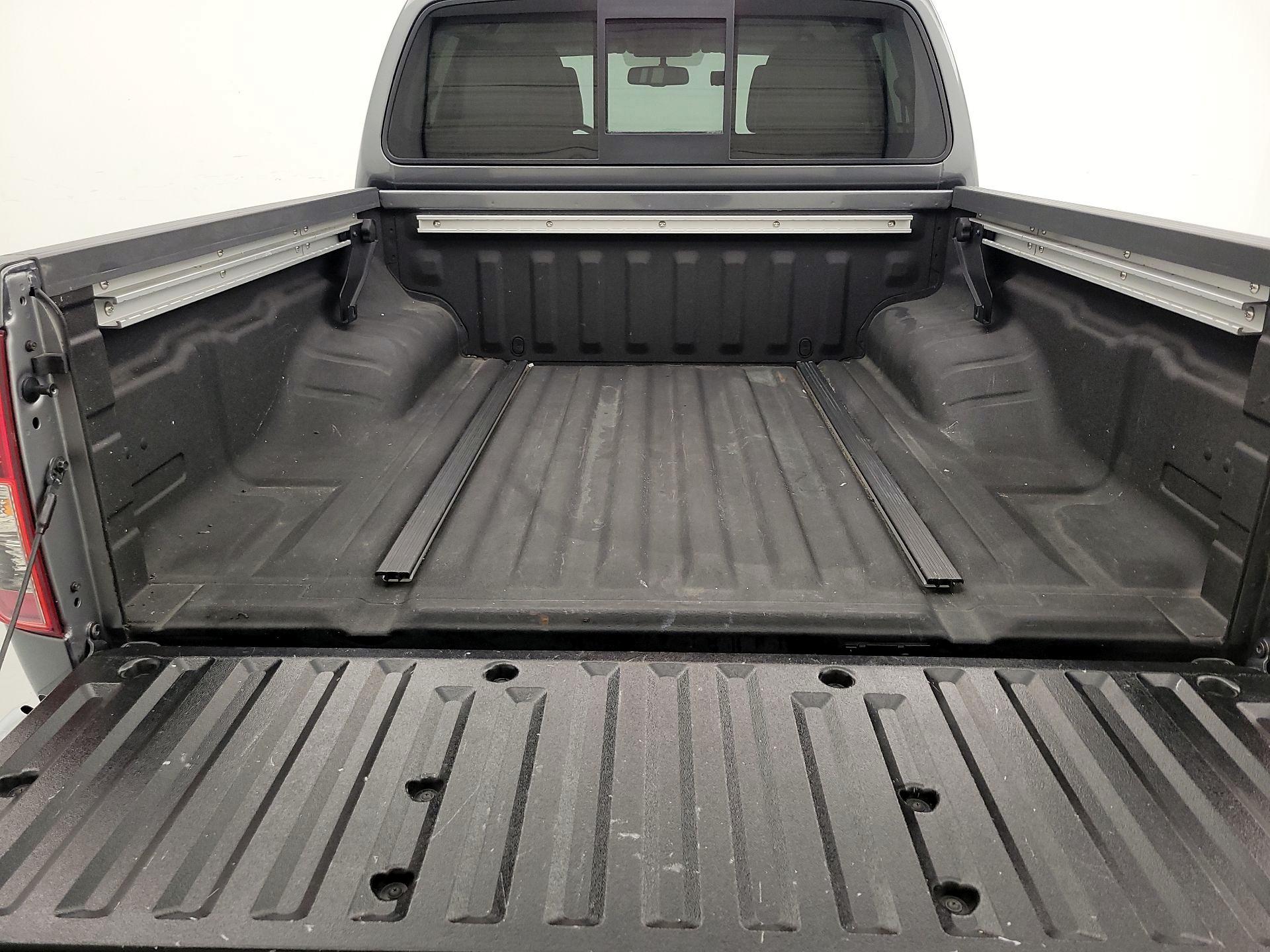 Thumbnail: 2019 Nissan Frontier - 19