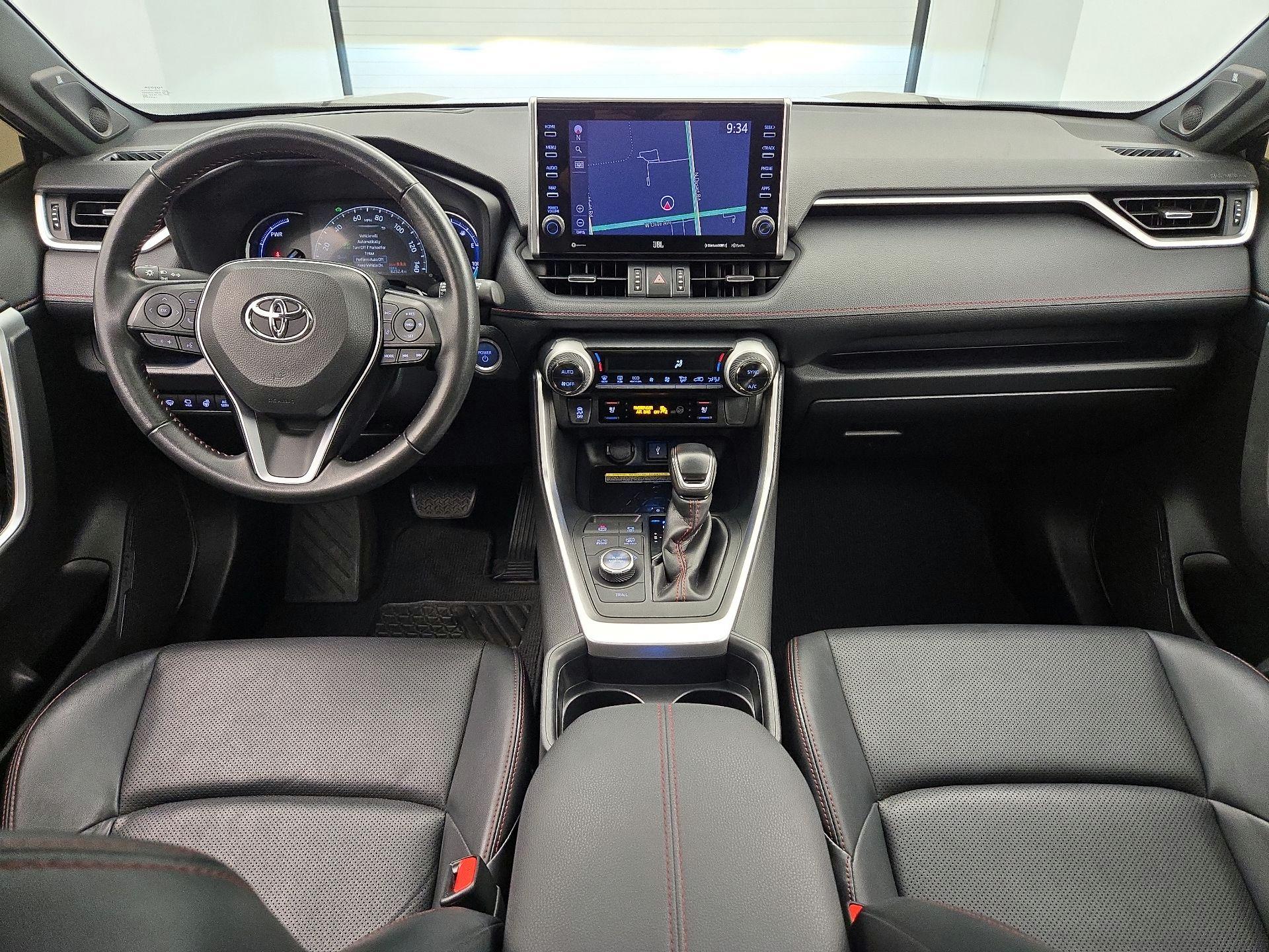 Thumbnail: 2021 Toyota RAV4 - 9