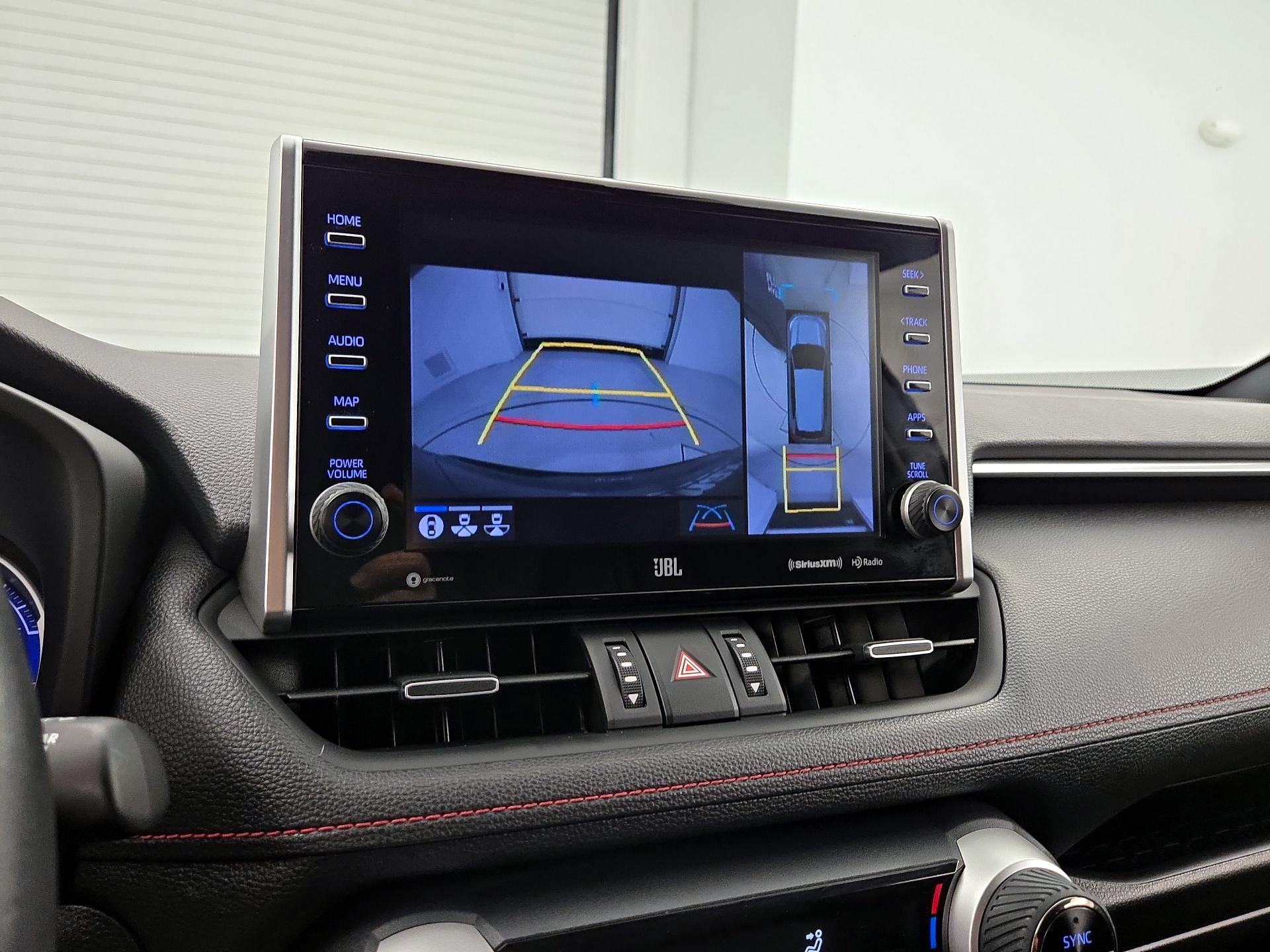 Thumbnail: 2021 Toyota RAV4 - 15