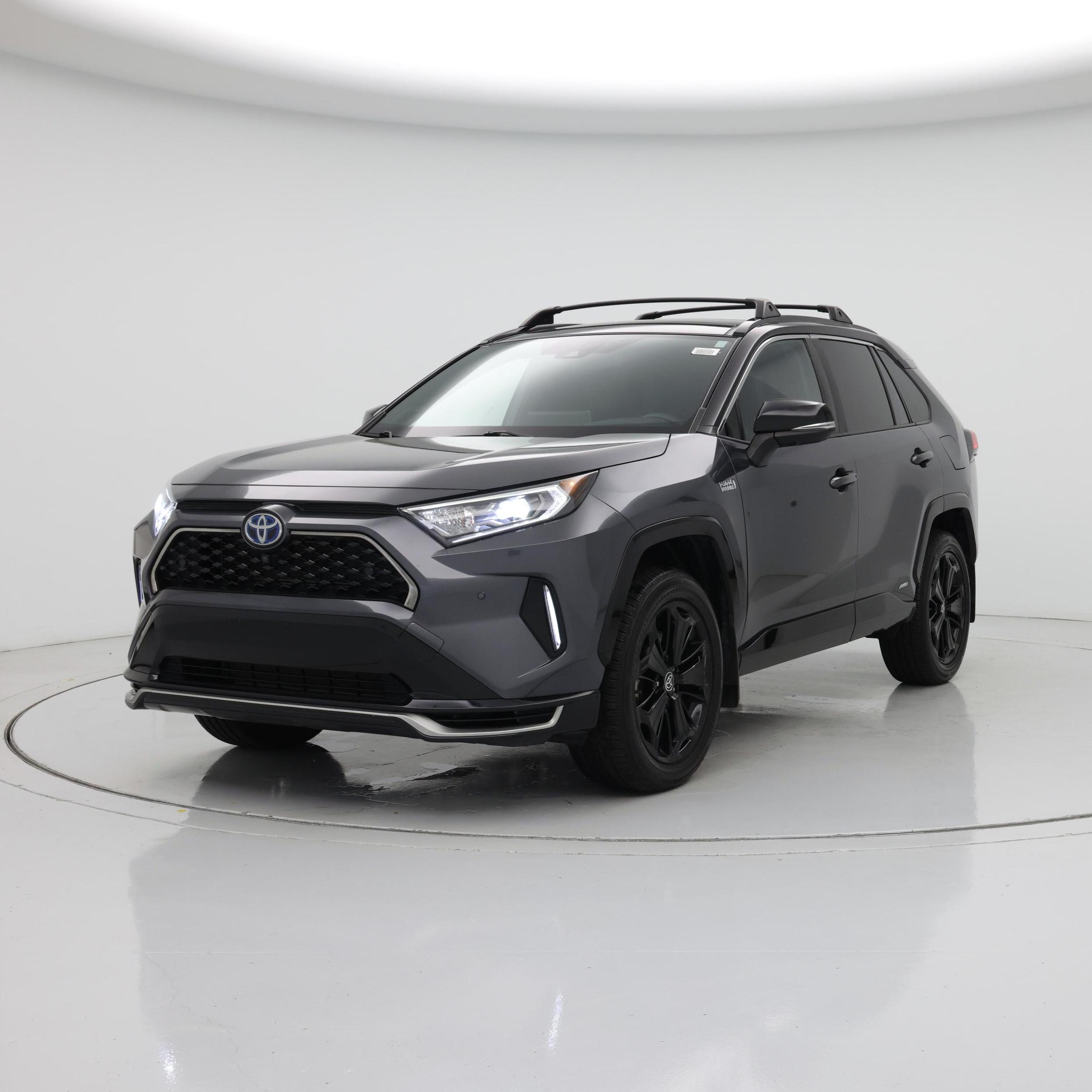 Thumbnail: 2021 Toyota RAV4 - 4