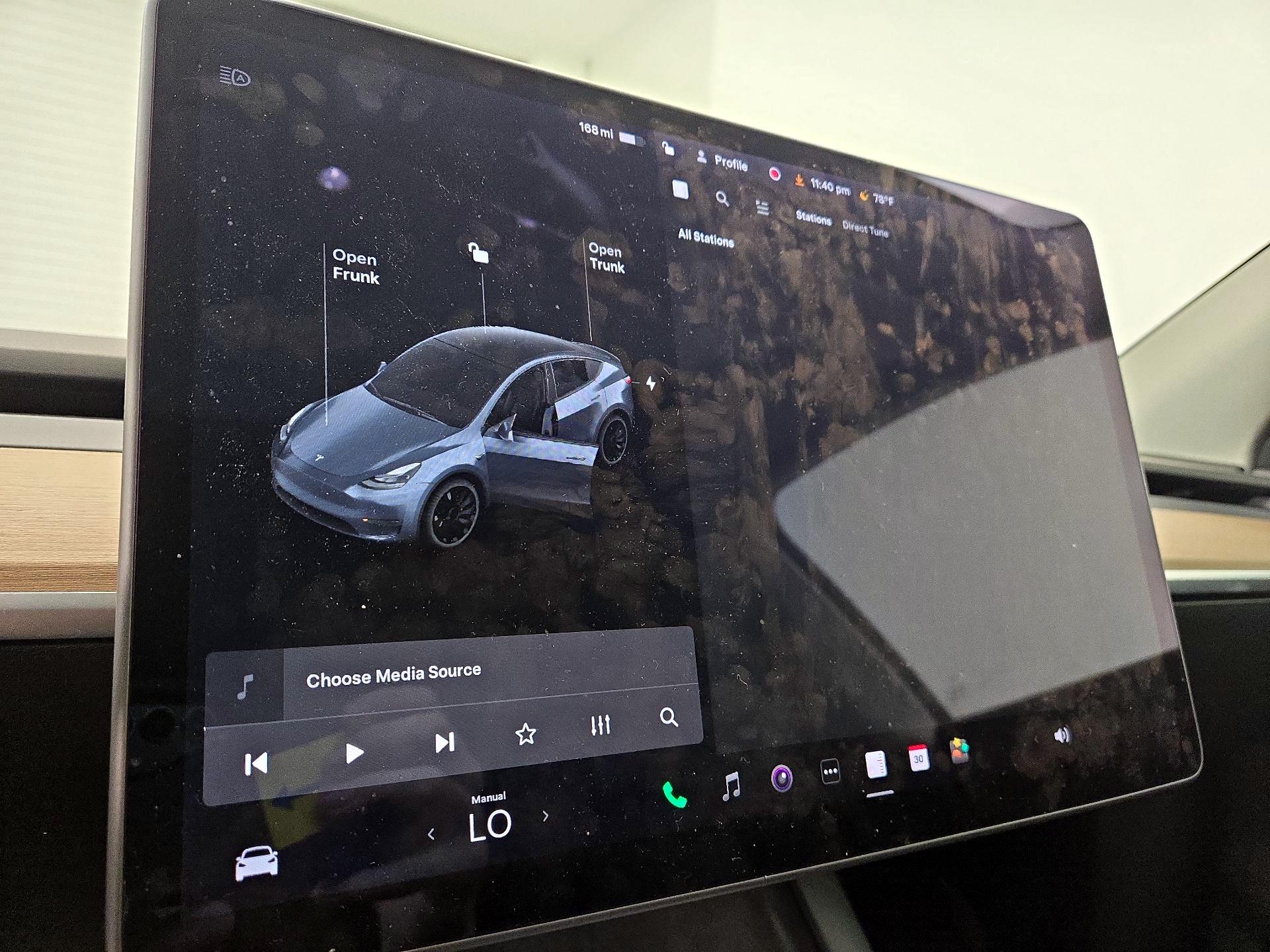 Thumbnail: 2022 Tesla Model Y - 15