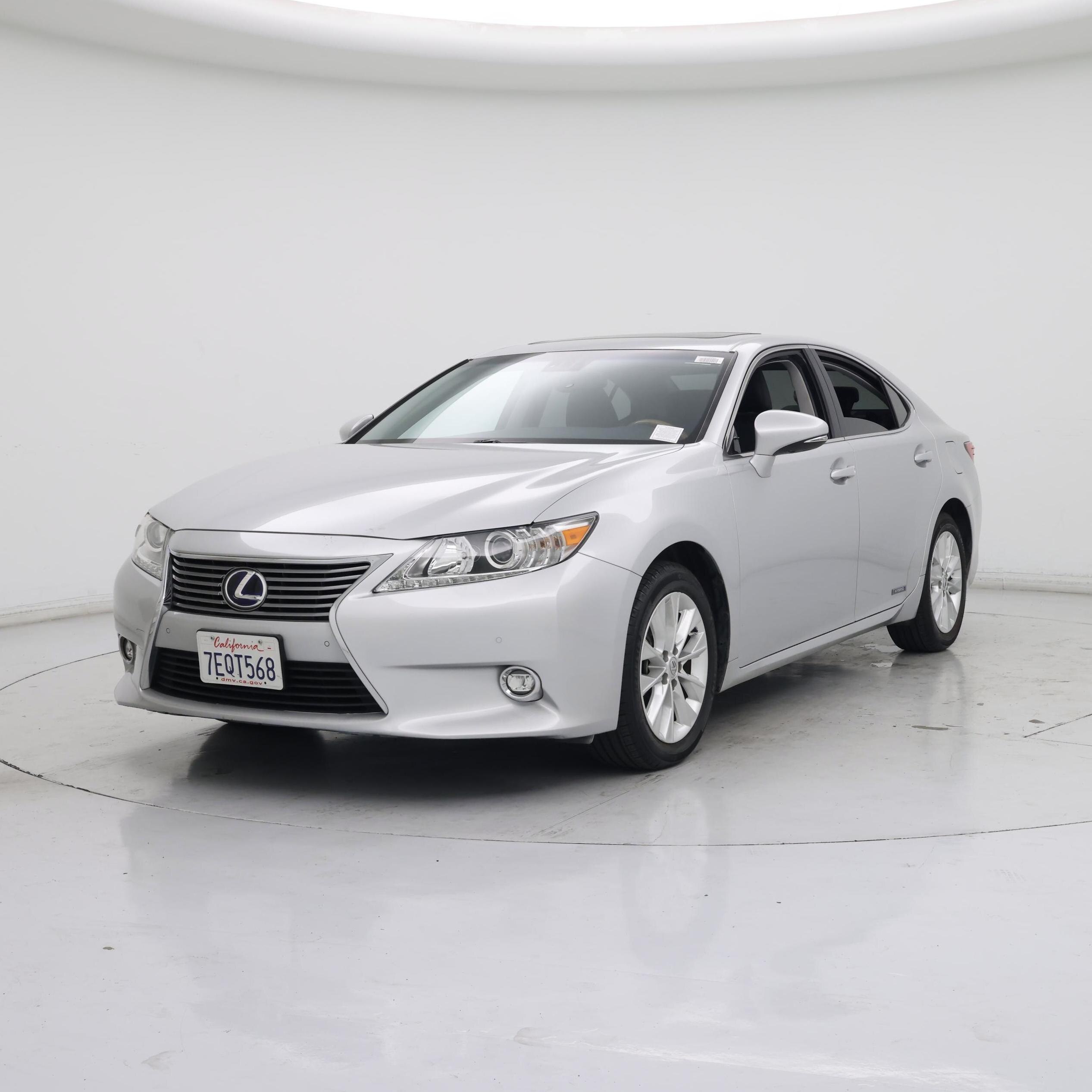 Thumbnail: 2014 Lexus ES - 4