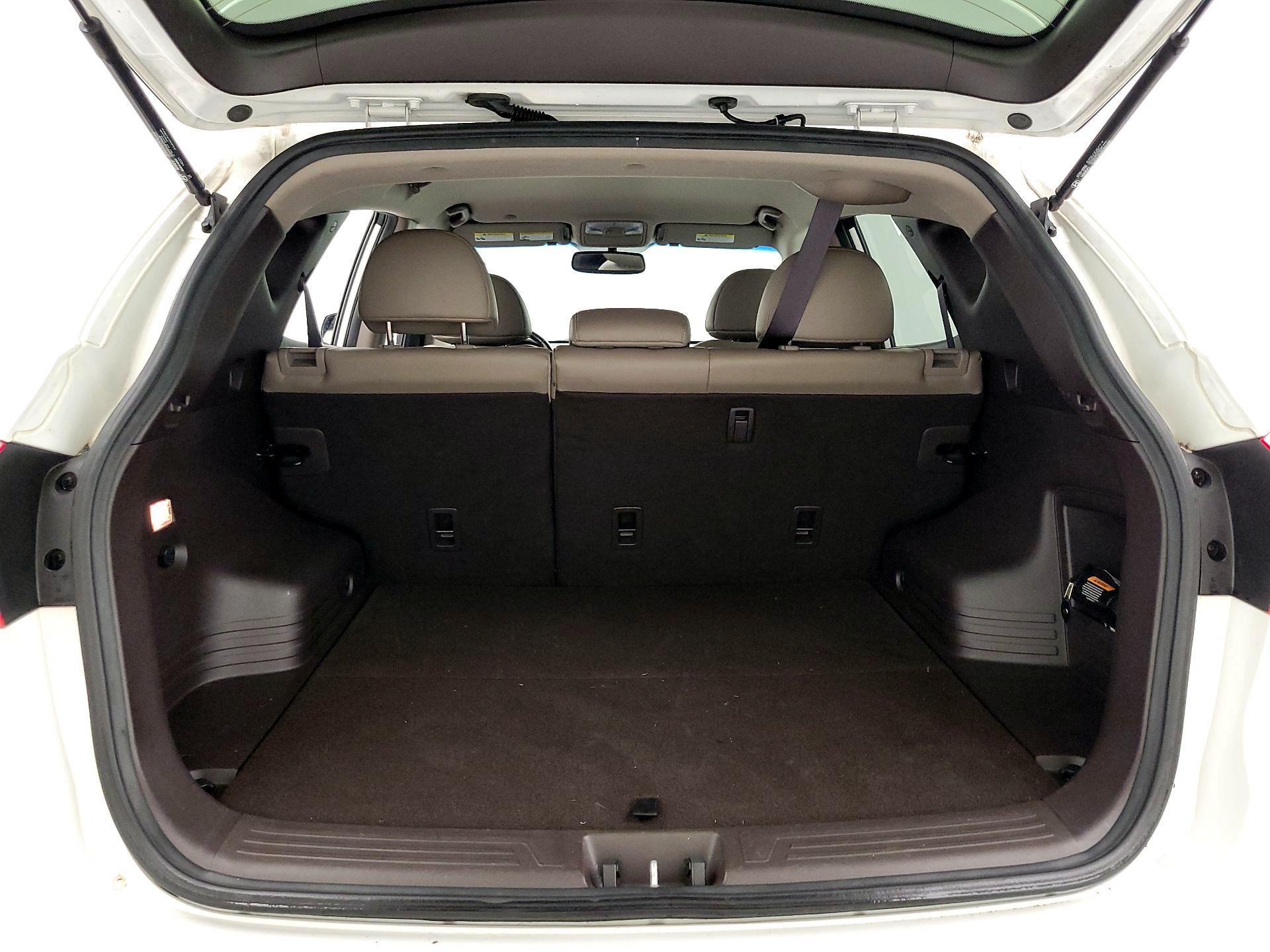 Thumbnail: 2014 Hyundai Tucson - 20