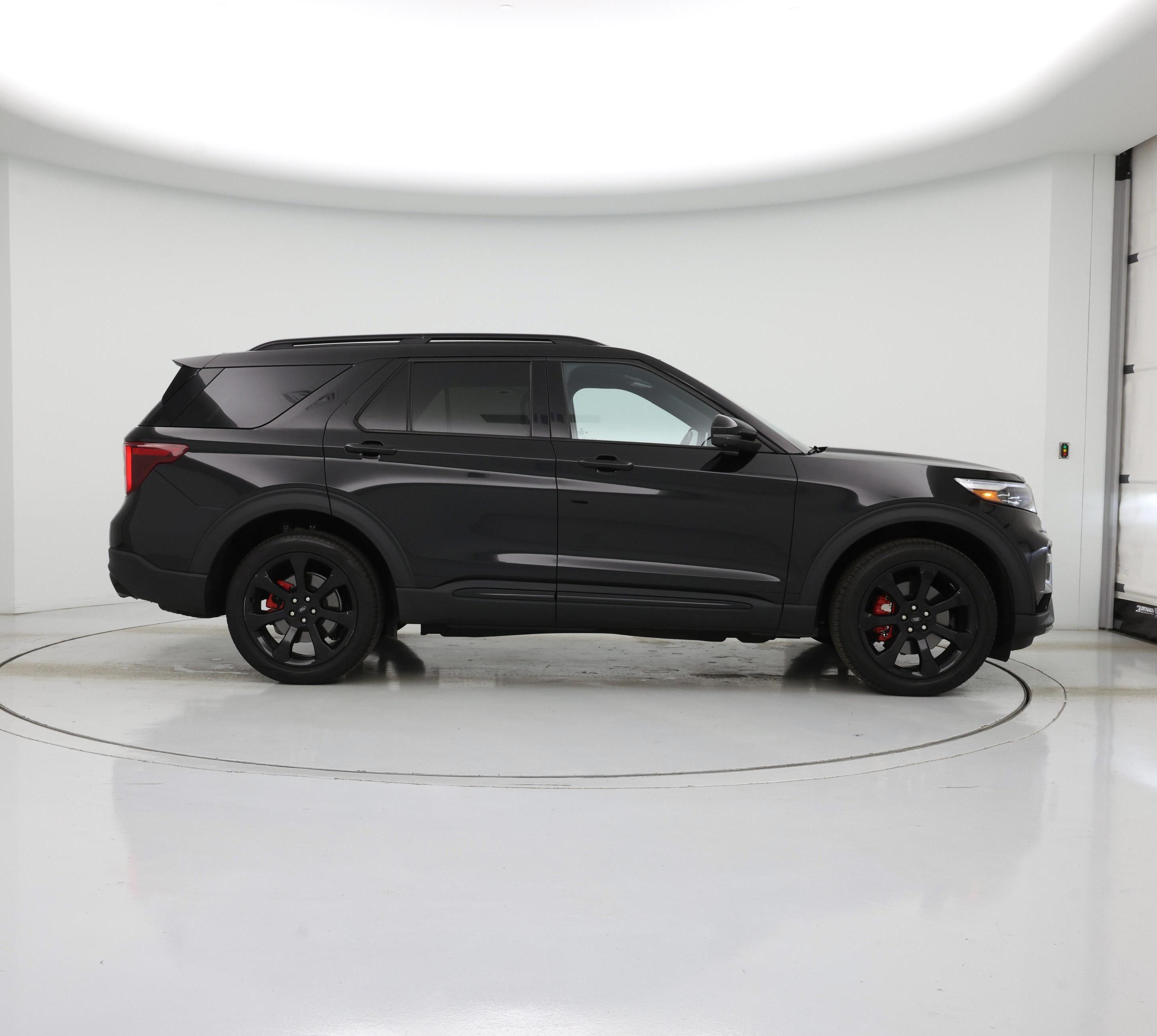 Thumbnail: 2023 Ford Explorer - 7