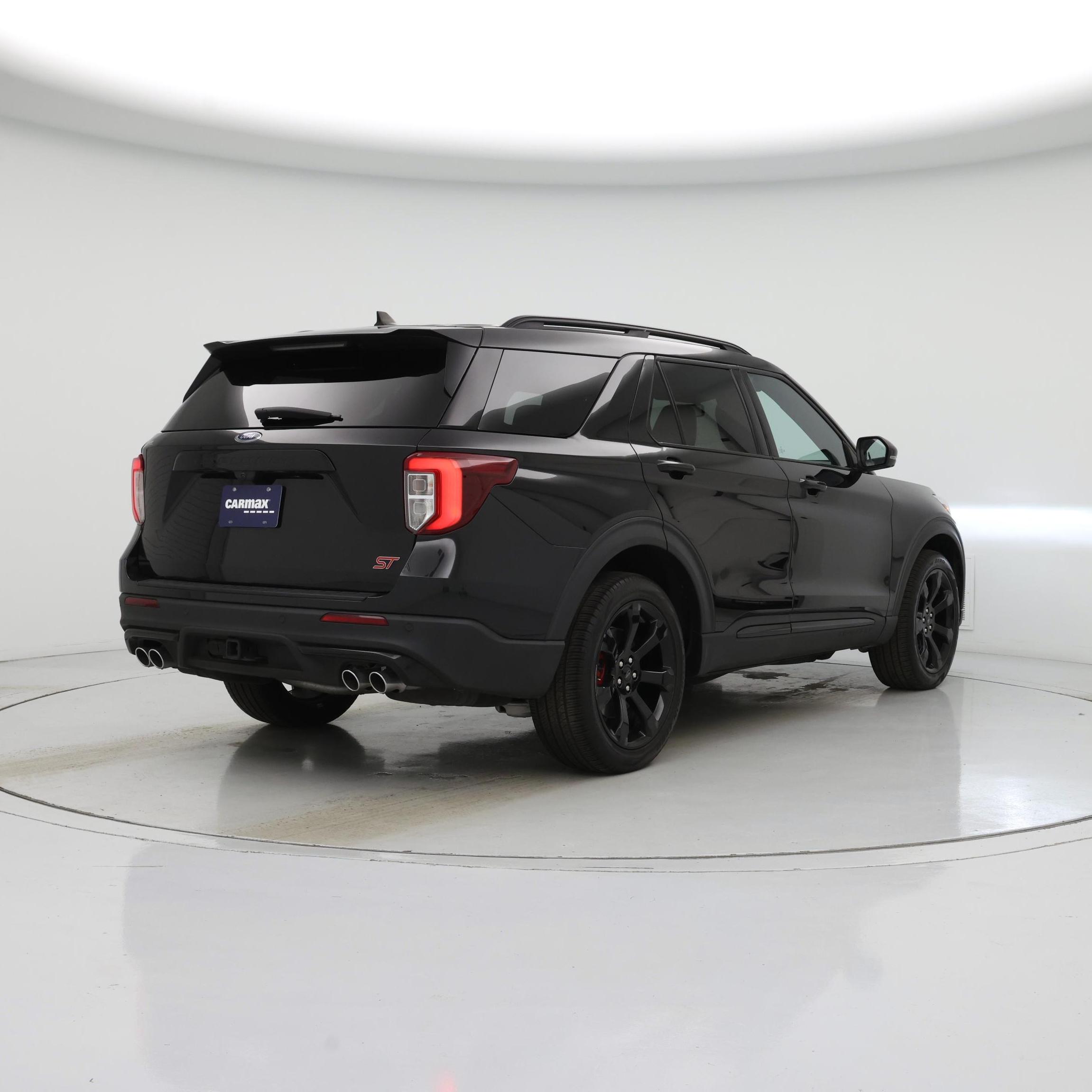Thumbnail: 2023 Ford Explorer - 8