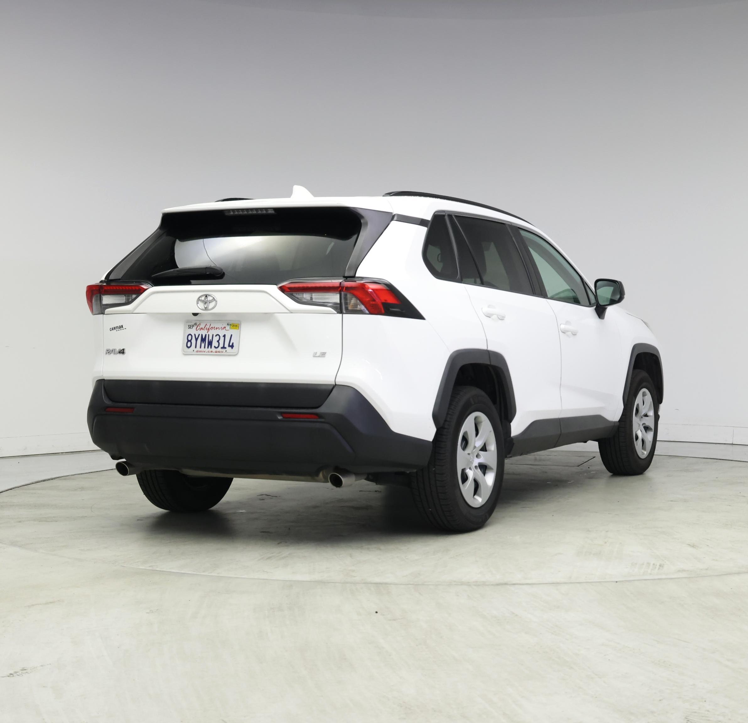 Thumbnail: 2020 Toyota RAV4 - 8