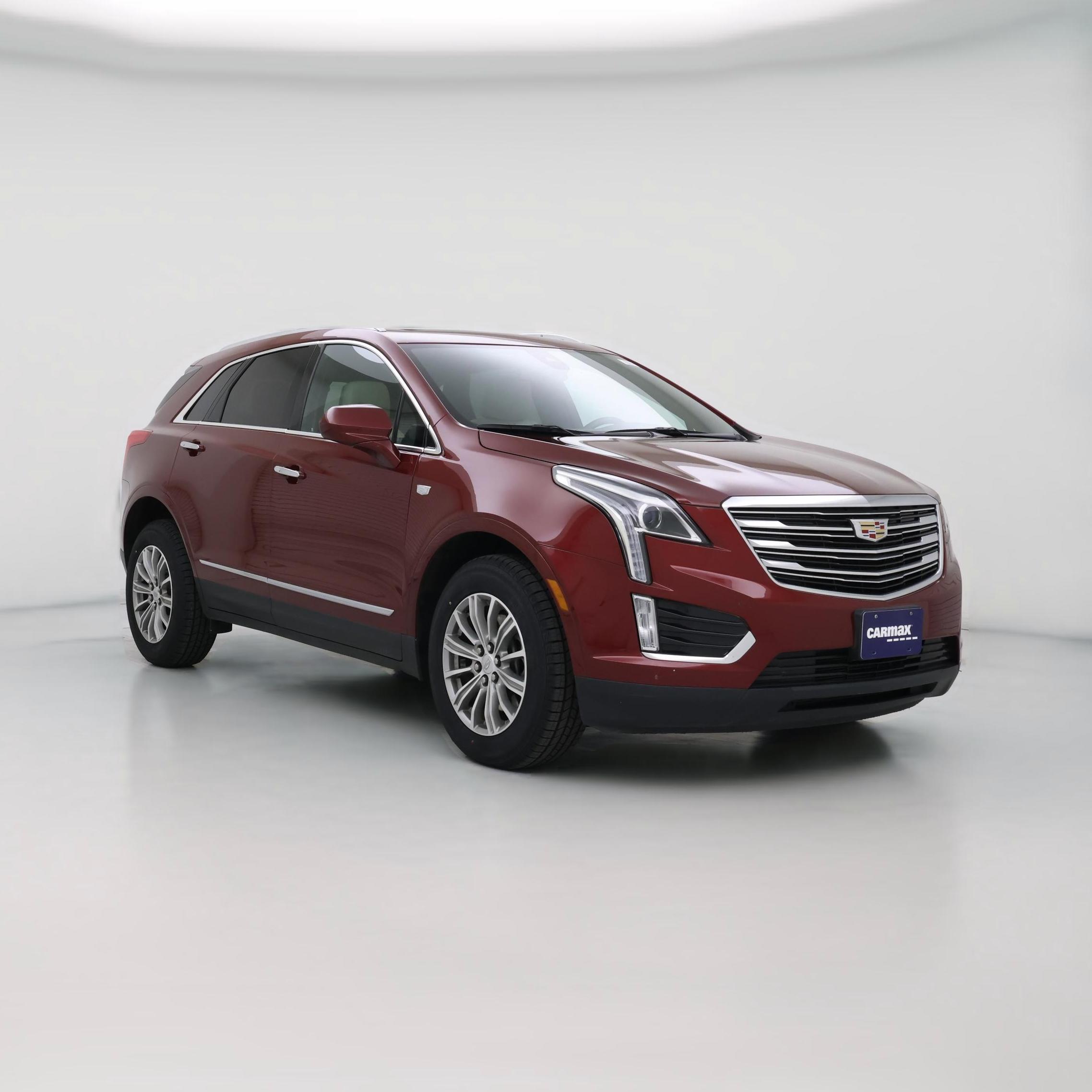 Thumbnail: 2017 Cadillac XT5 - 1
