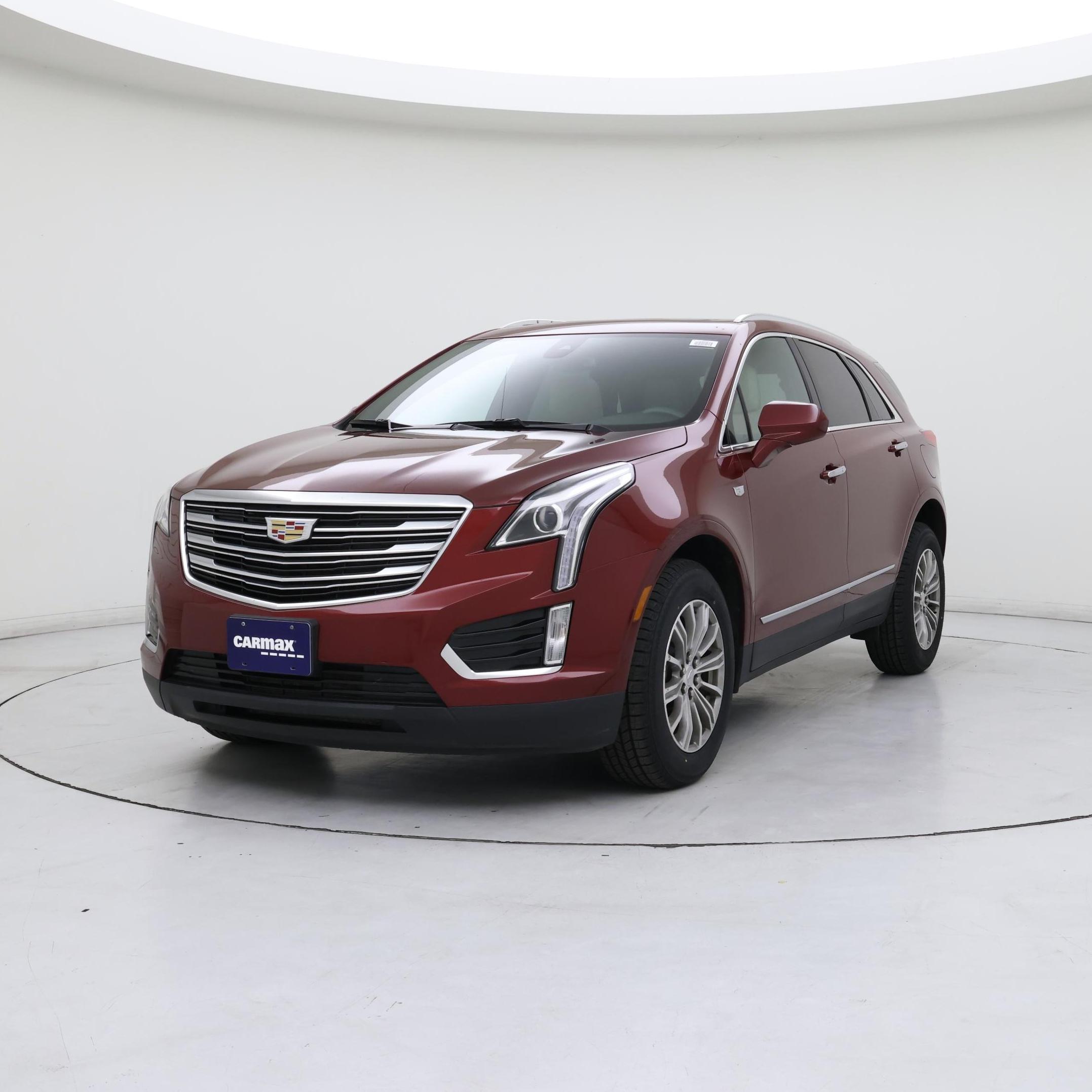 Thumbnail: 2017 Cadillac XT5 - 4