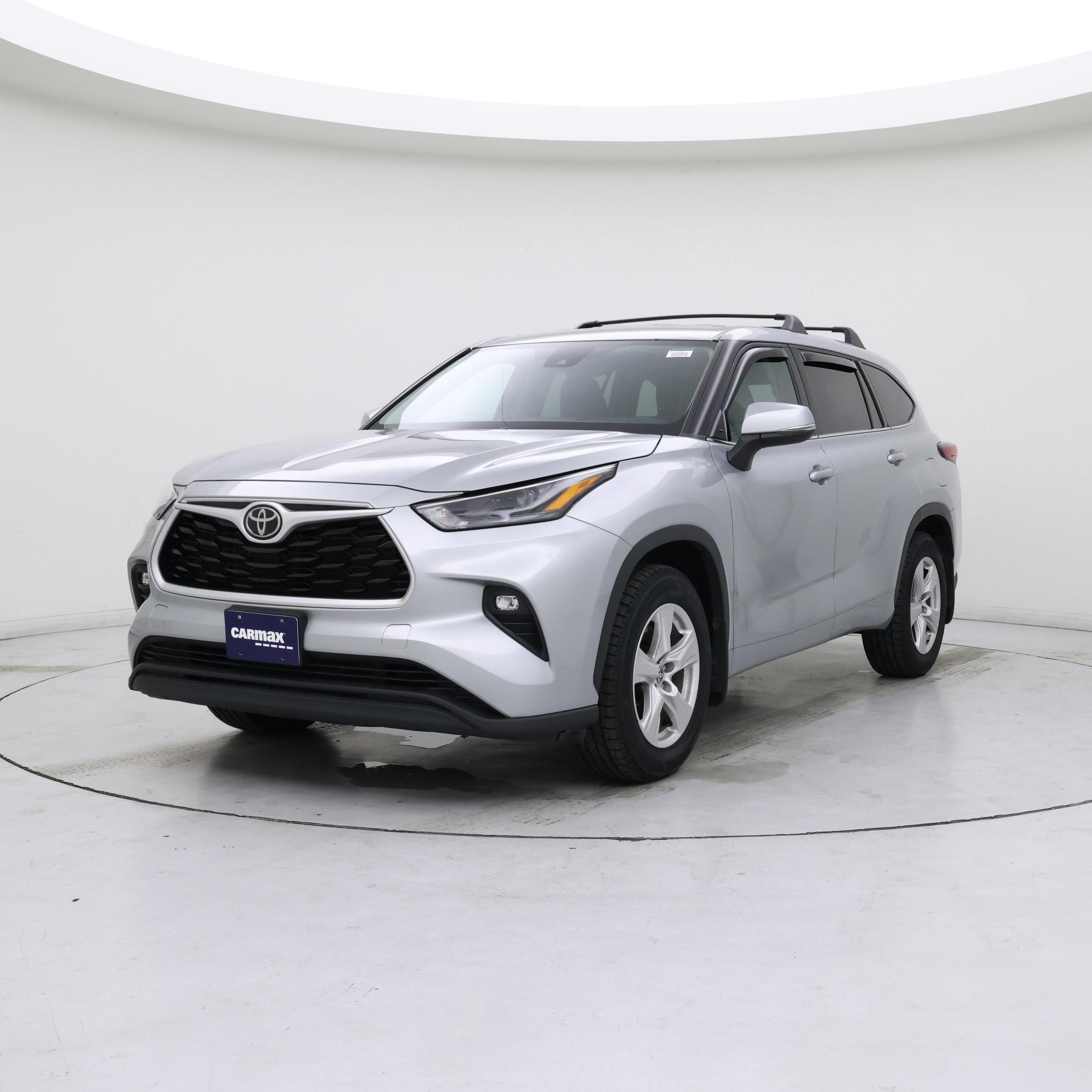 Thumbnail: 2022 Toyota Highlander - 4