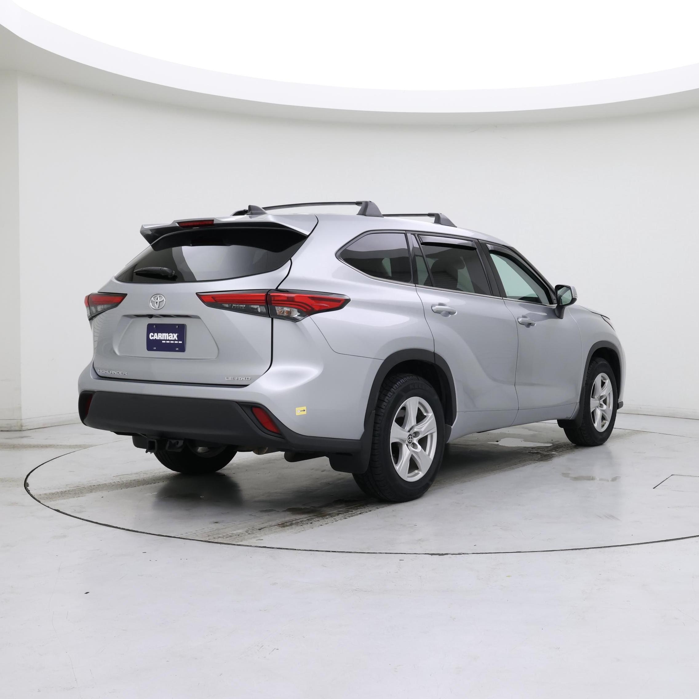 Thumbnail: 2022 Toyota Highlander - 8