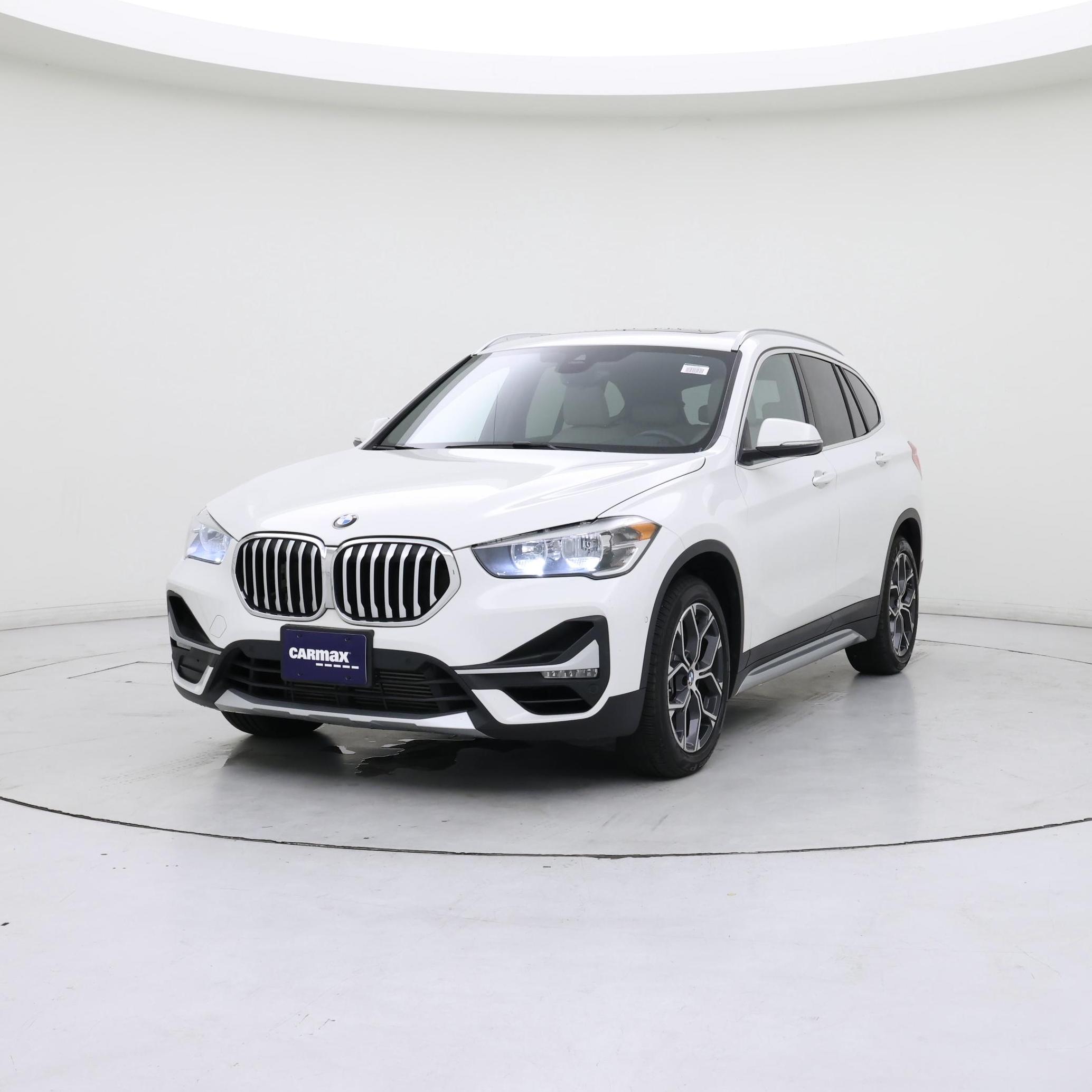 Thumbnail: 2020 BMW X1 - 4