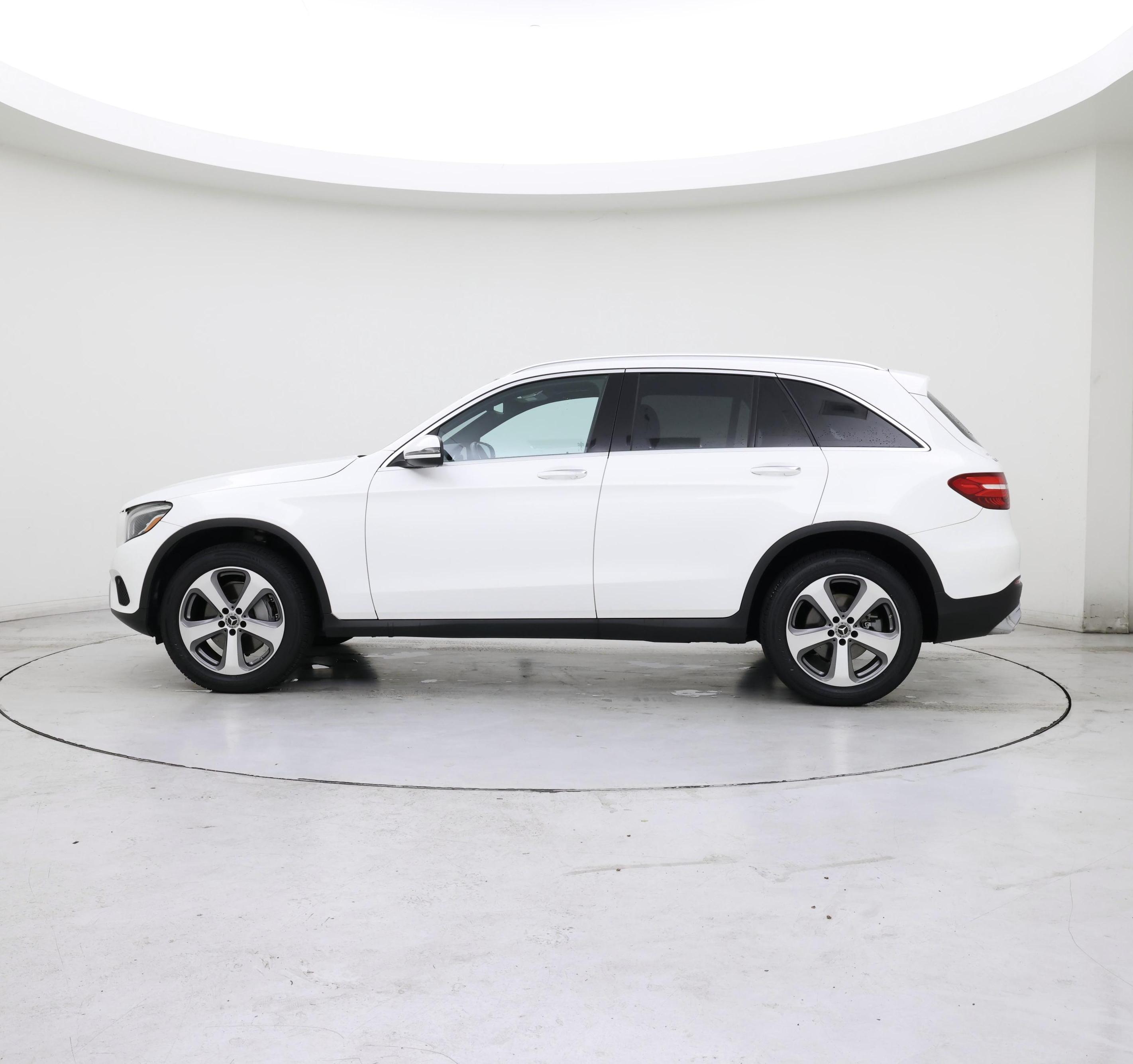 Thumbnail: 2019 Mercedes-Benz GLC - 3