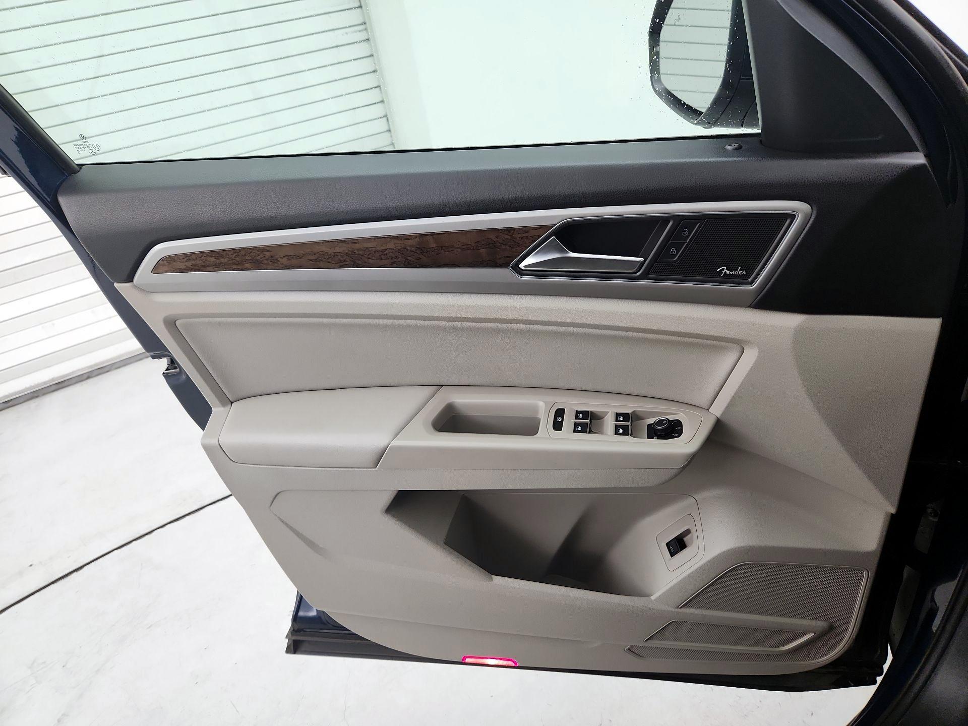 Thumbnail: 2019 Volkswagen Atlas - 12