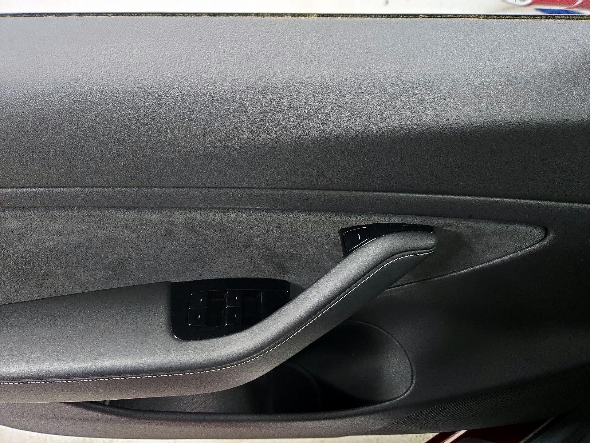 Thumbnail: 2019 Tesla Model 3 - 12