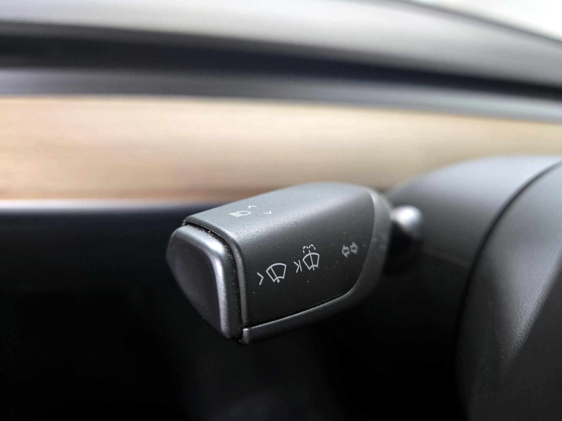 Thumbnail: 2019 Tesla Model 3 - 13