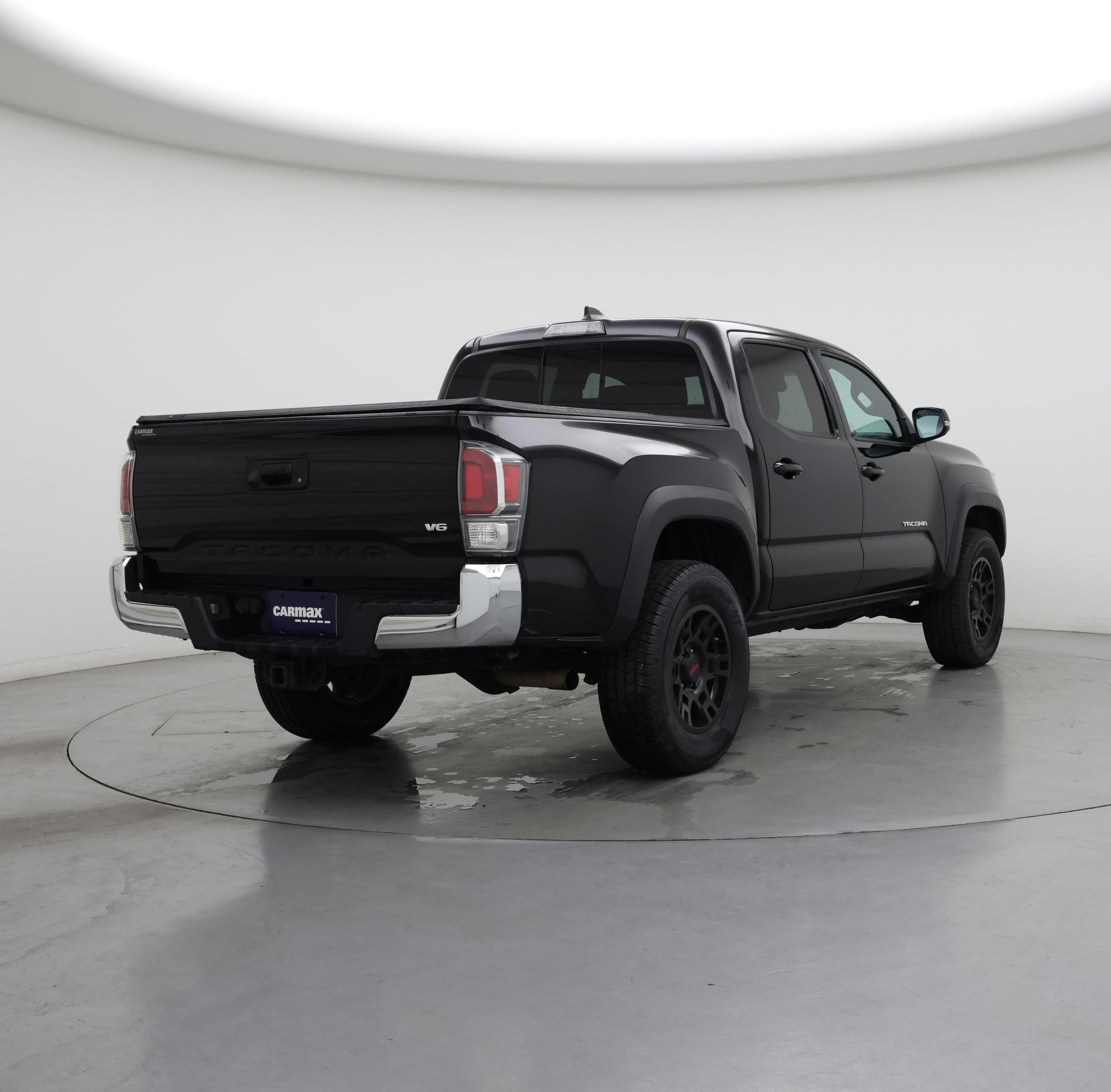 Thumbnail: 2020 Toyota Tacoma - 8