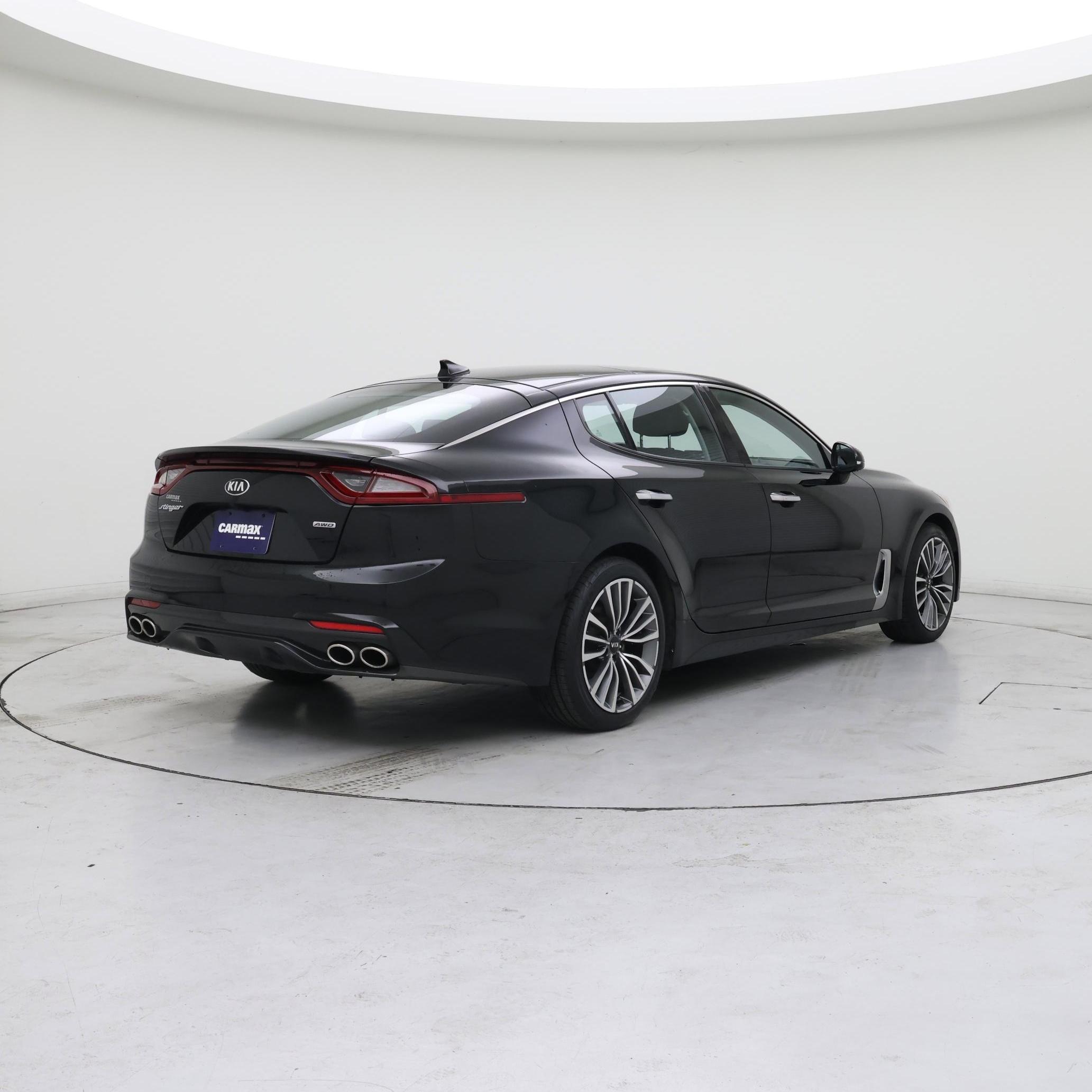 Thumbnail: 2018 Kia Stinger - 8