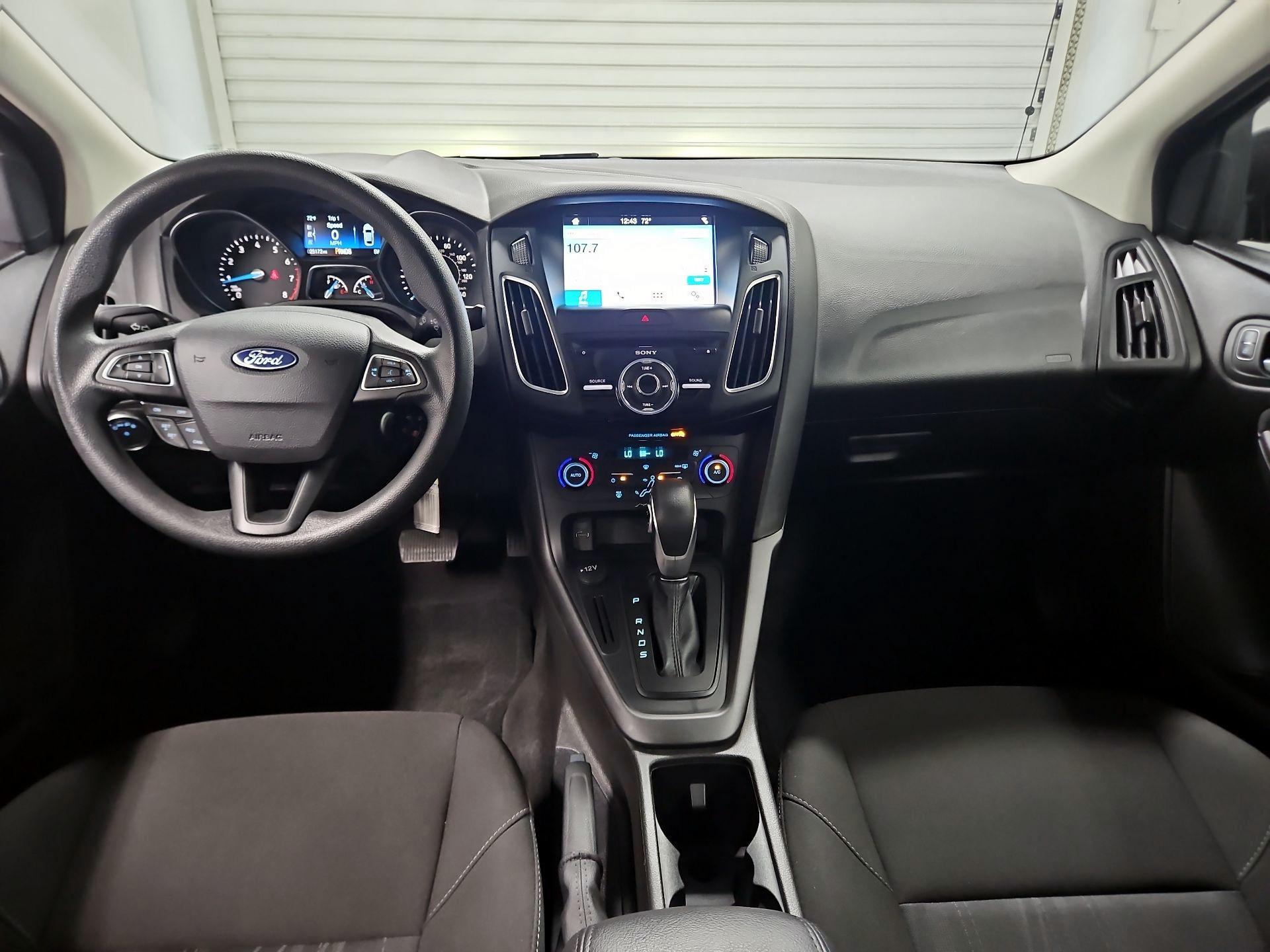 Thumbnail: 2018 Ford Focus - 9