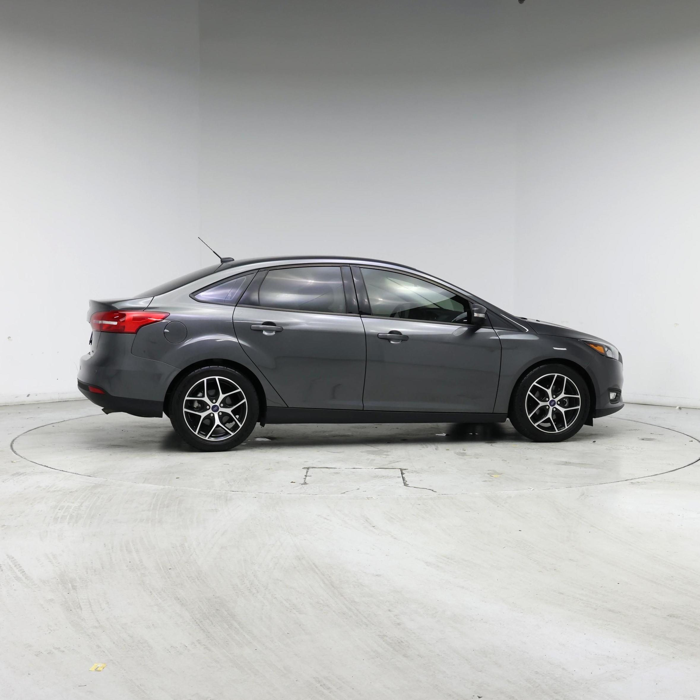 Thumbnail: 2018 Ford Focus - 7