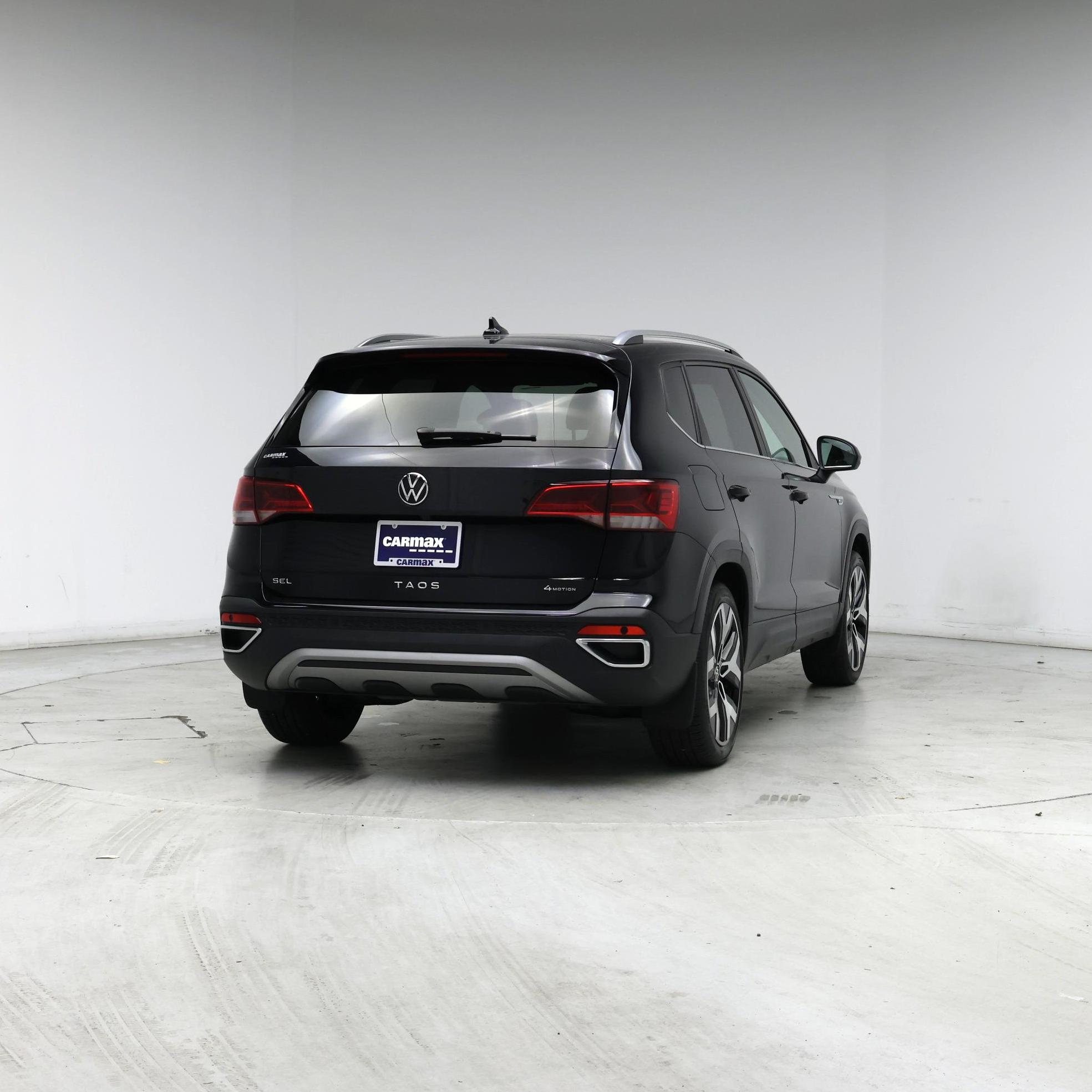 Thumbnail: 2022 Volkswagen Taos - 8