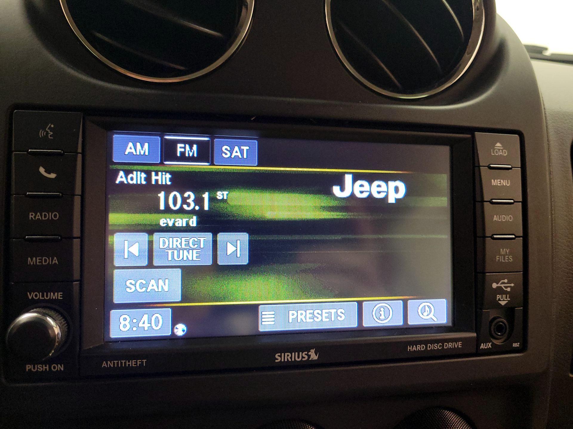 Thumbnail: 2015 Jeep Patriot - 13