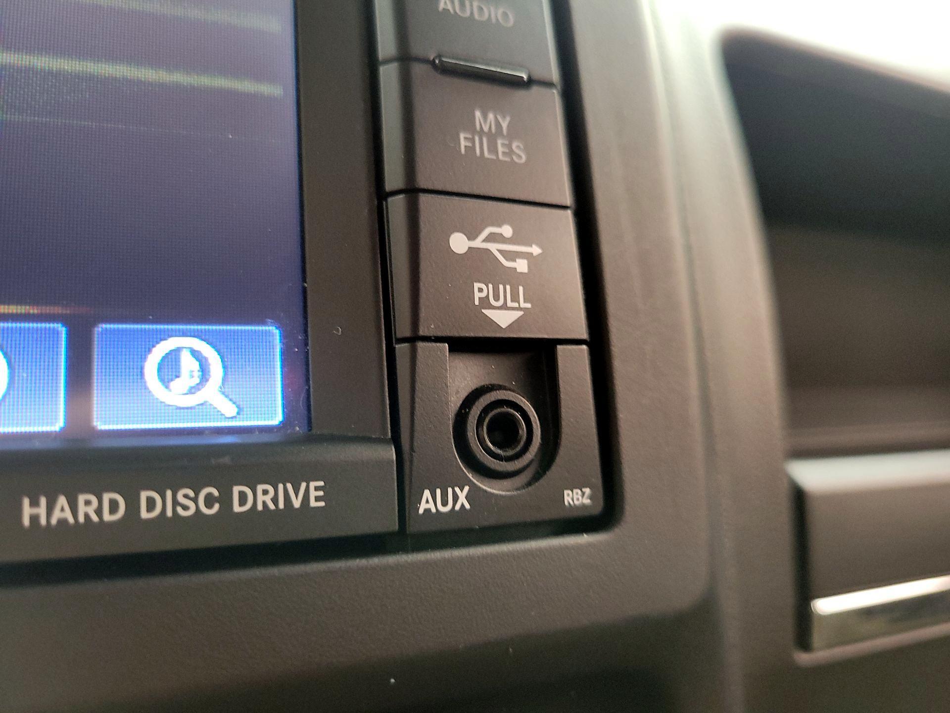Thumbnail: 2015 Jeep Patriot - 16