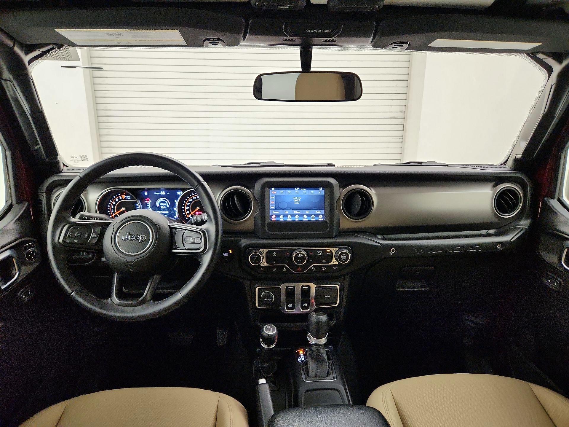 Thumbnail: 2021 Jeep Wrangler - 9