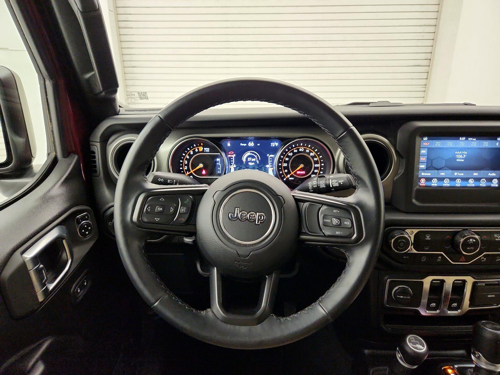 Thumbnail: 2021 Jeep Wrangler - 10