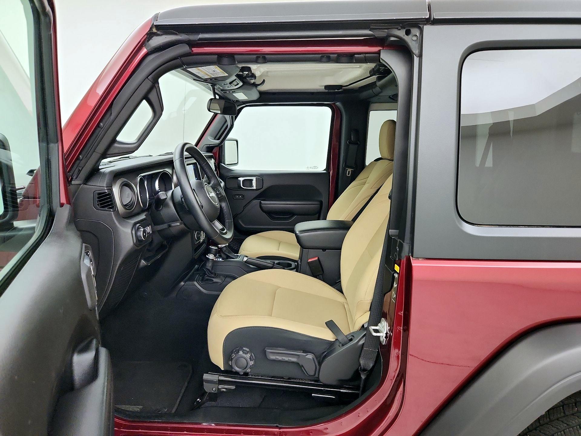 Thumbnail: 2021 Jeep Wrangler - 11