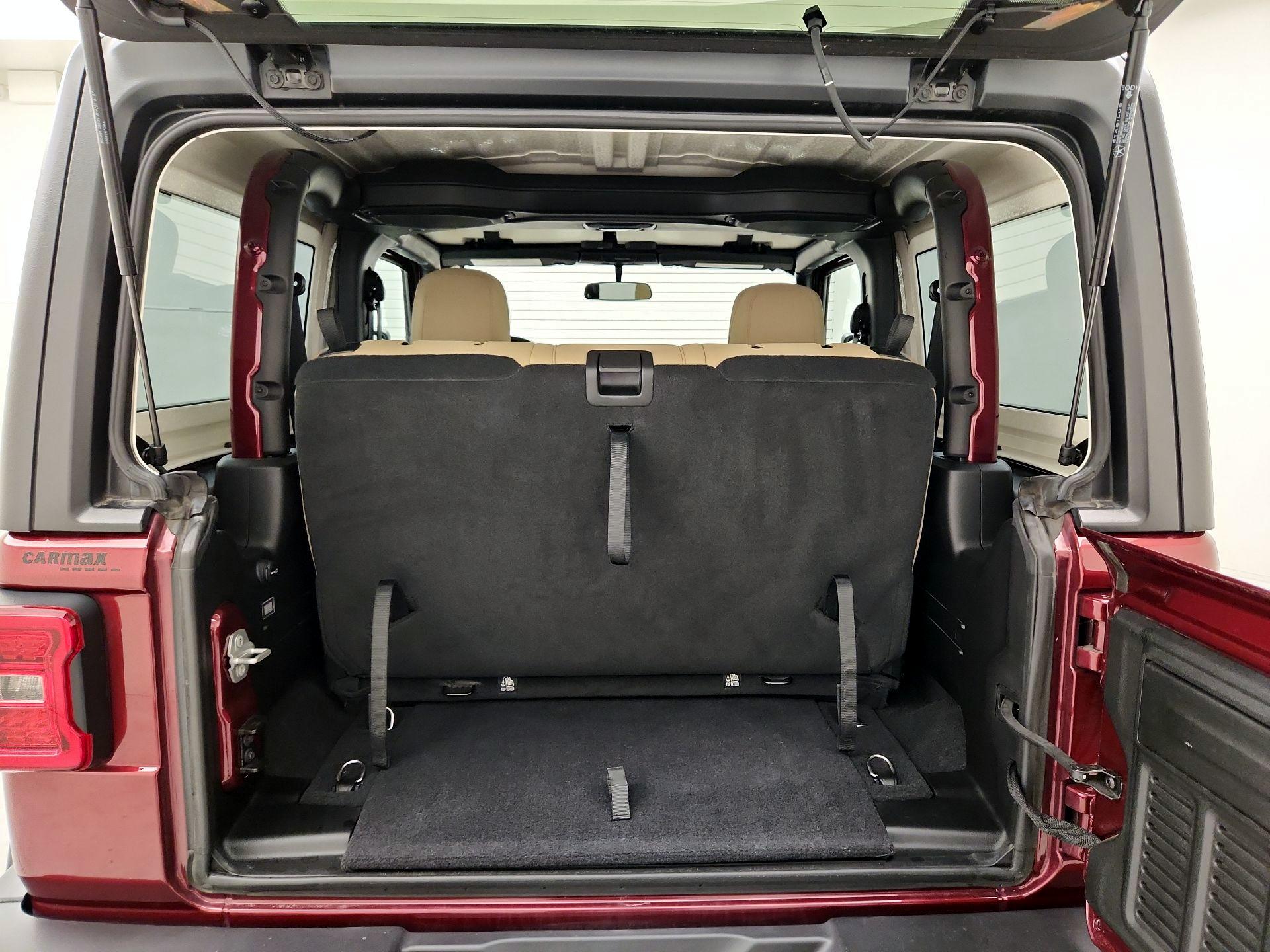 Thumbnail: 2021 Jeep Wrangler - 20