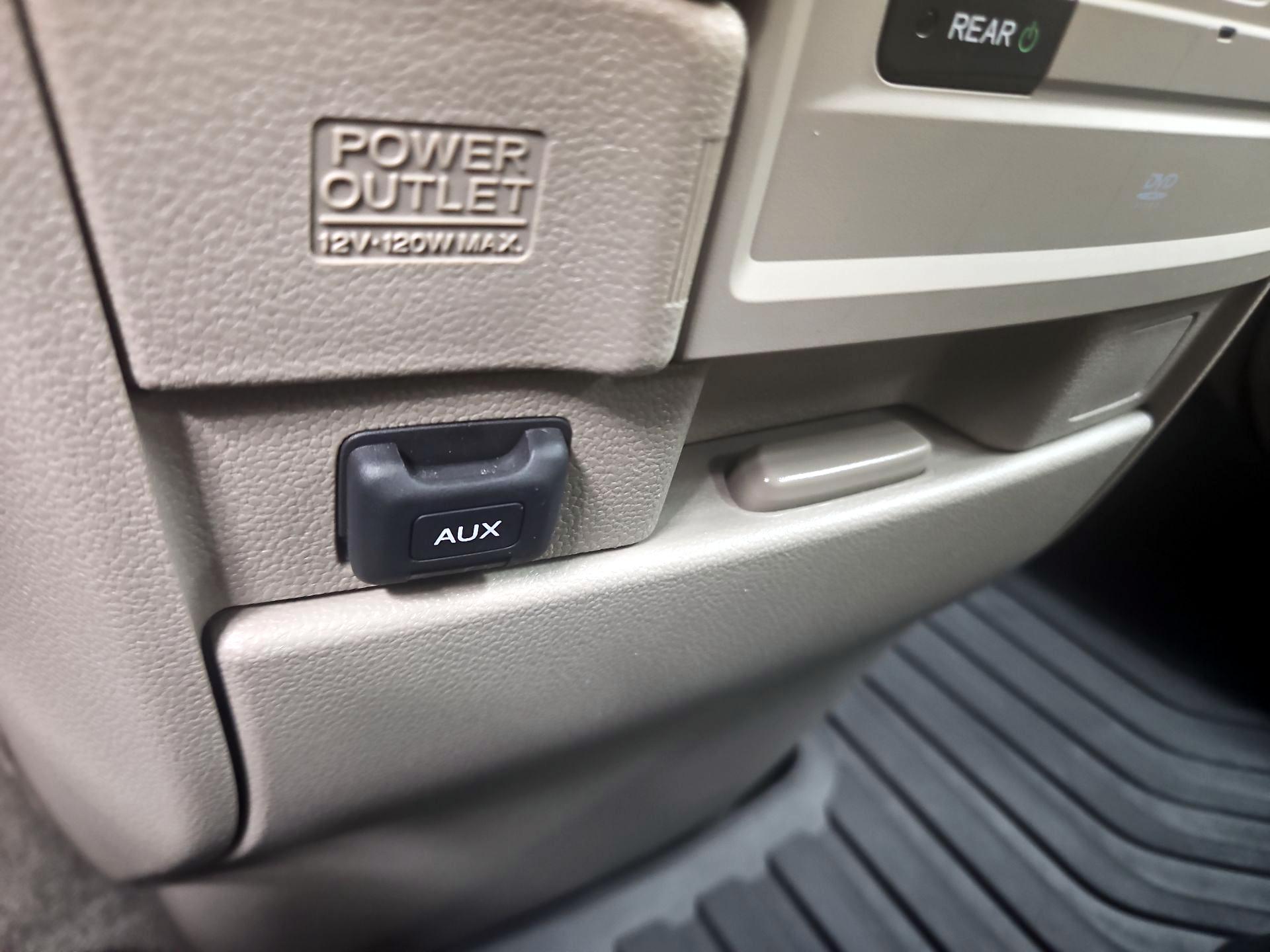 Thumbnail: 2016 Honda Odyssey - 18