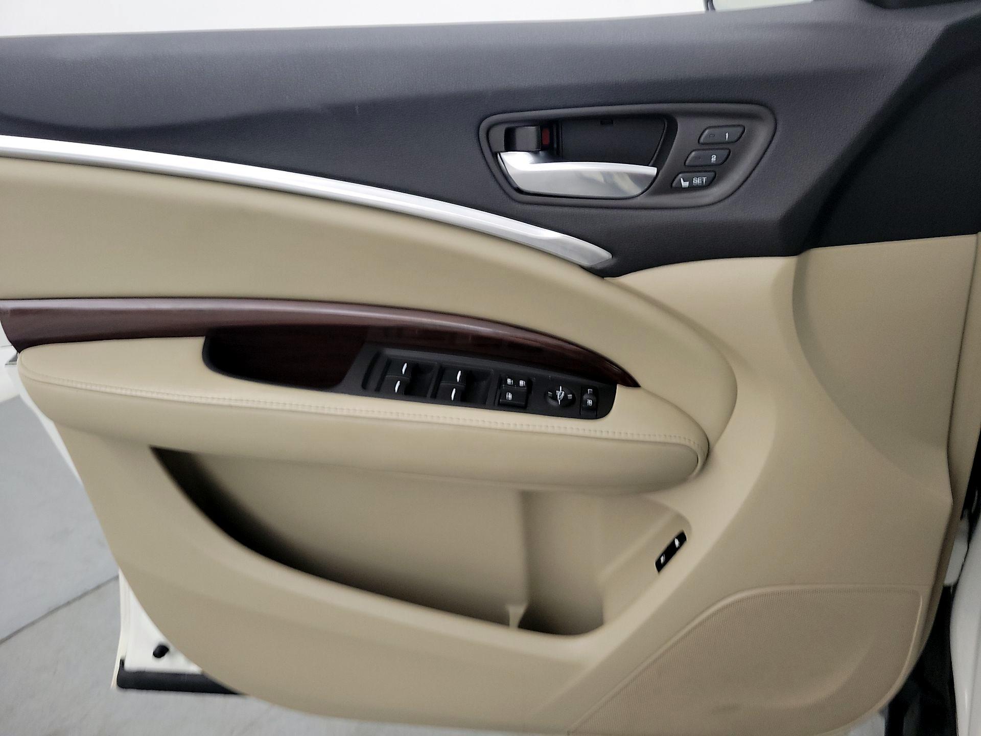 Thumbnail: 2016 Acura MDX - 12