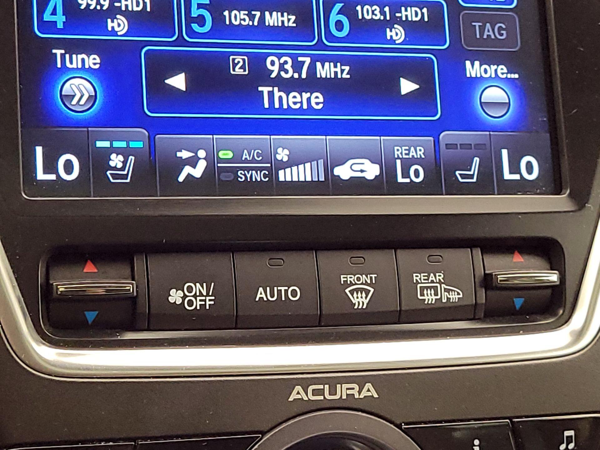 Thumbnail: 2016 Acura MDX - 17