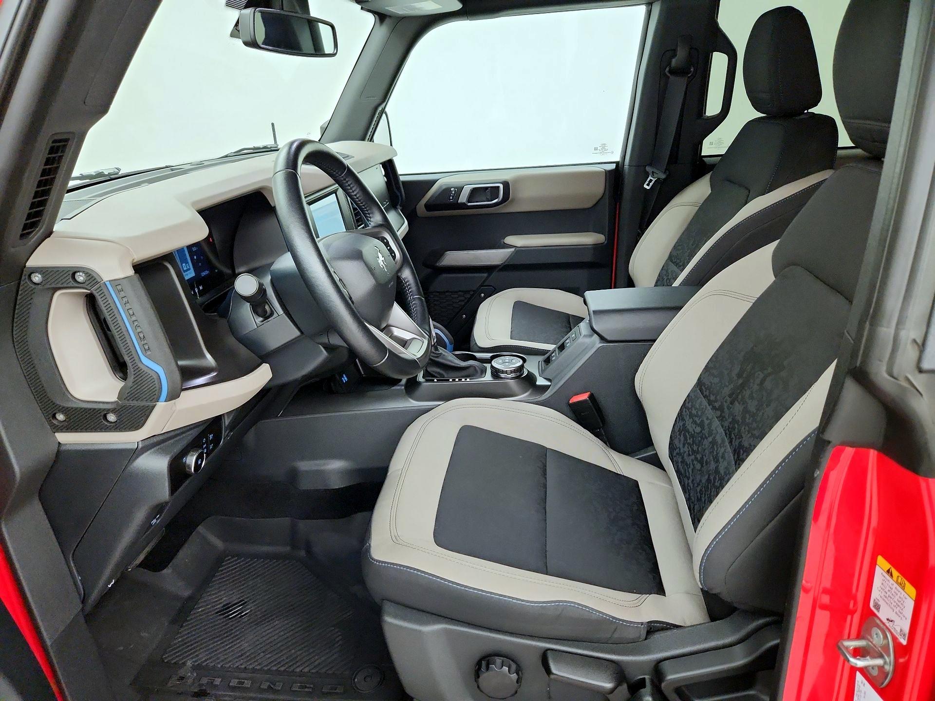 Thumbnail: 2023 Ford Bronco - 11