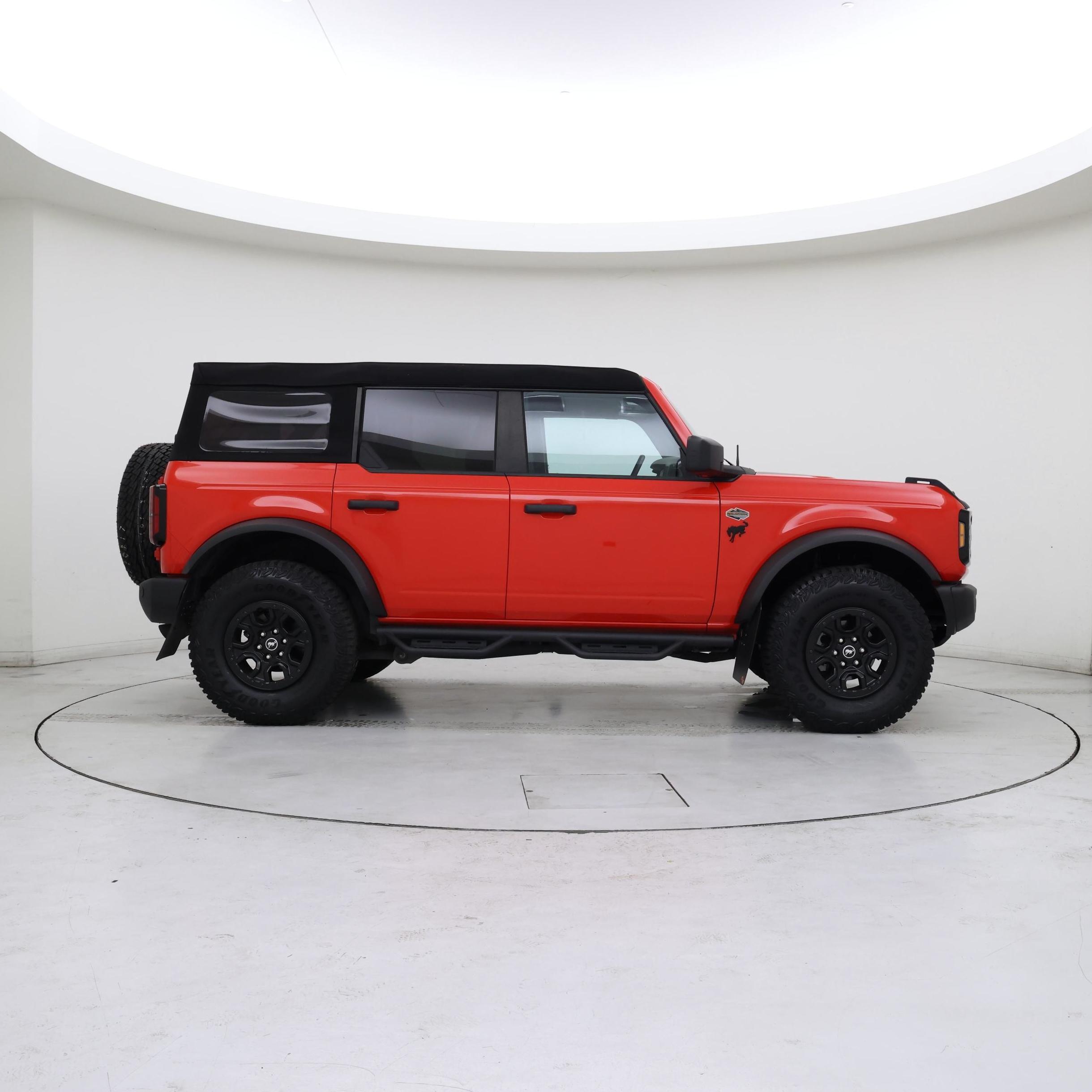 Thumbnail: 2023 Ford Bronco - 7
