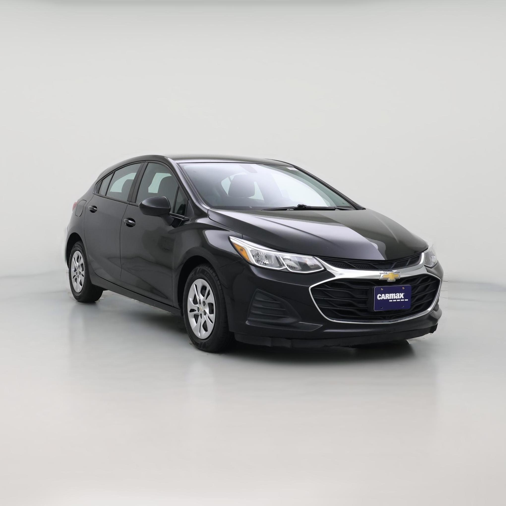Thumbnail: 2019 Chevrolet Cruze - 1
