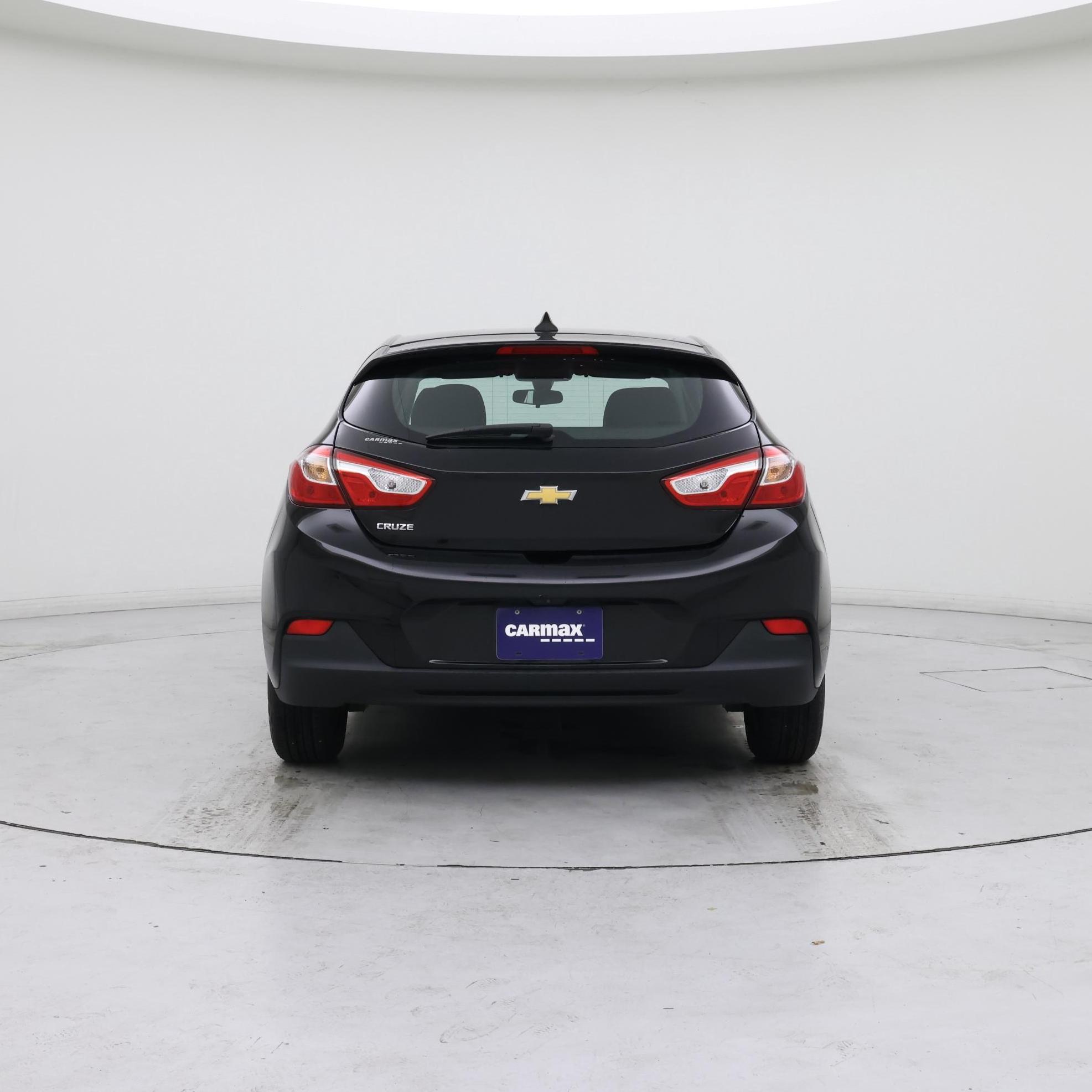 Thumbnail: 2019 Chevrolet Cruze - 6