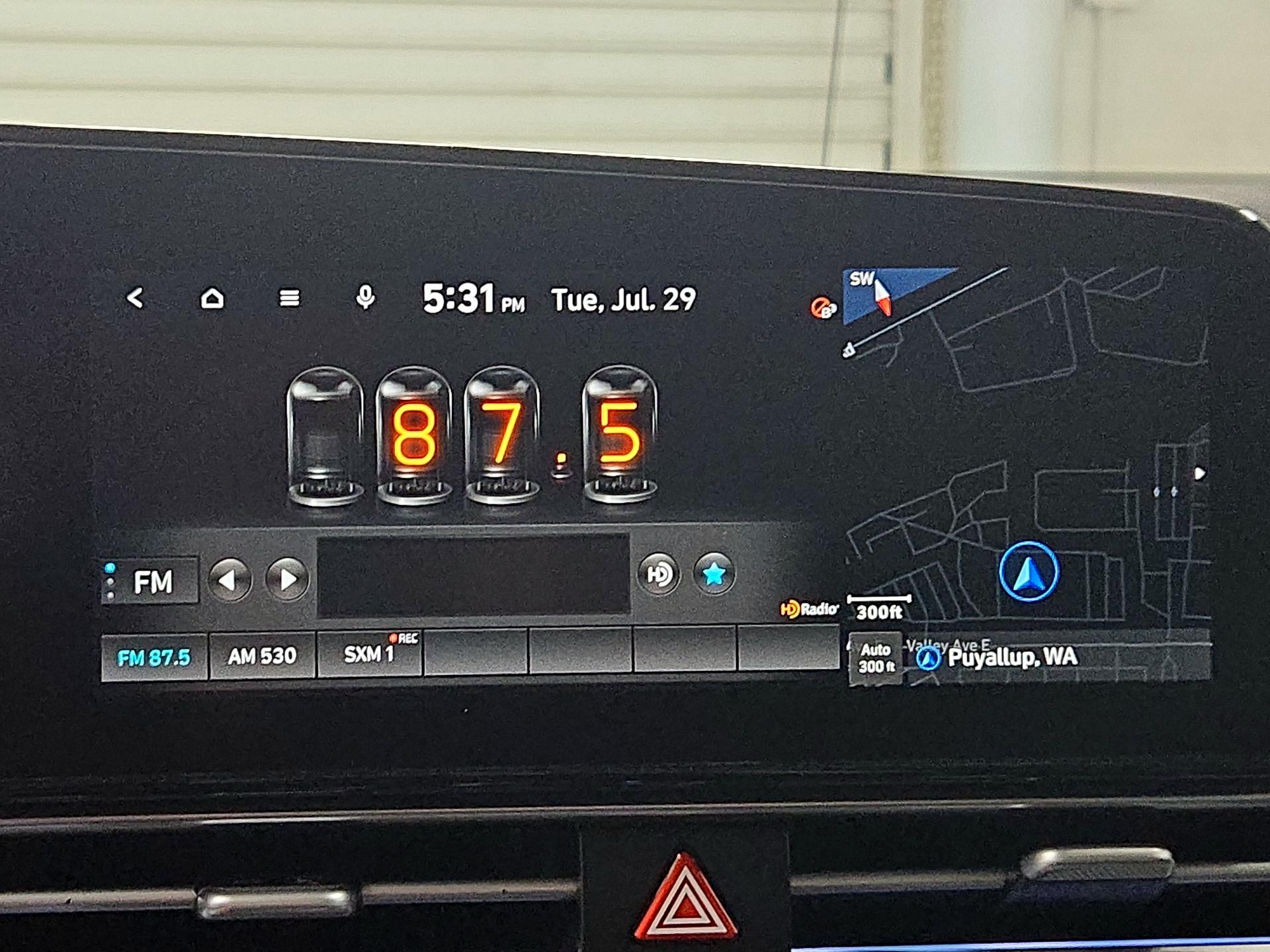 Thumbnail: 2022 Hyundai Elantra - 16