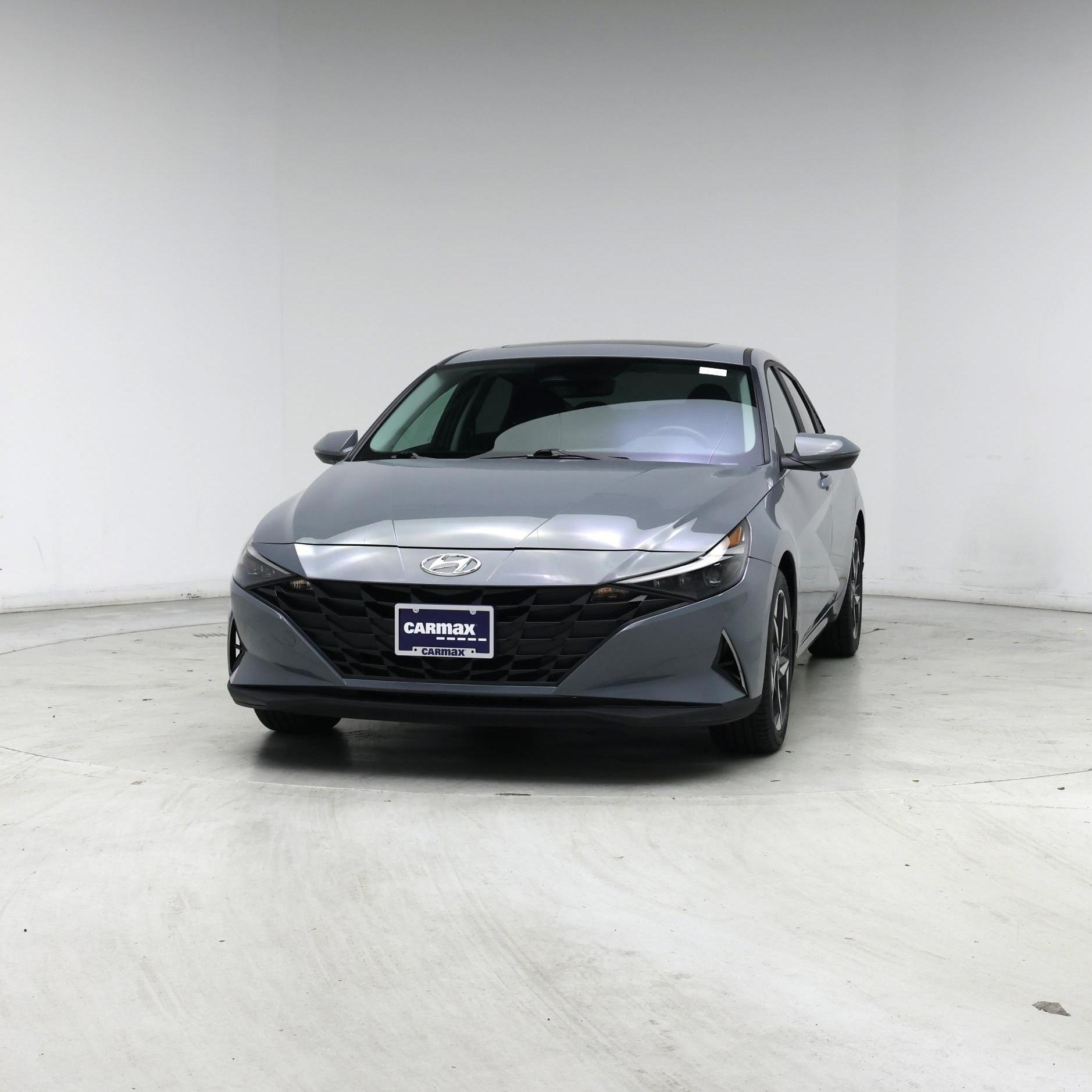 Thumbnail: 2022 Hyundai Elantra - 4