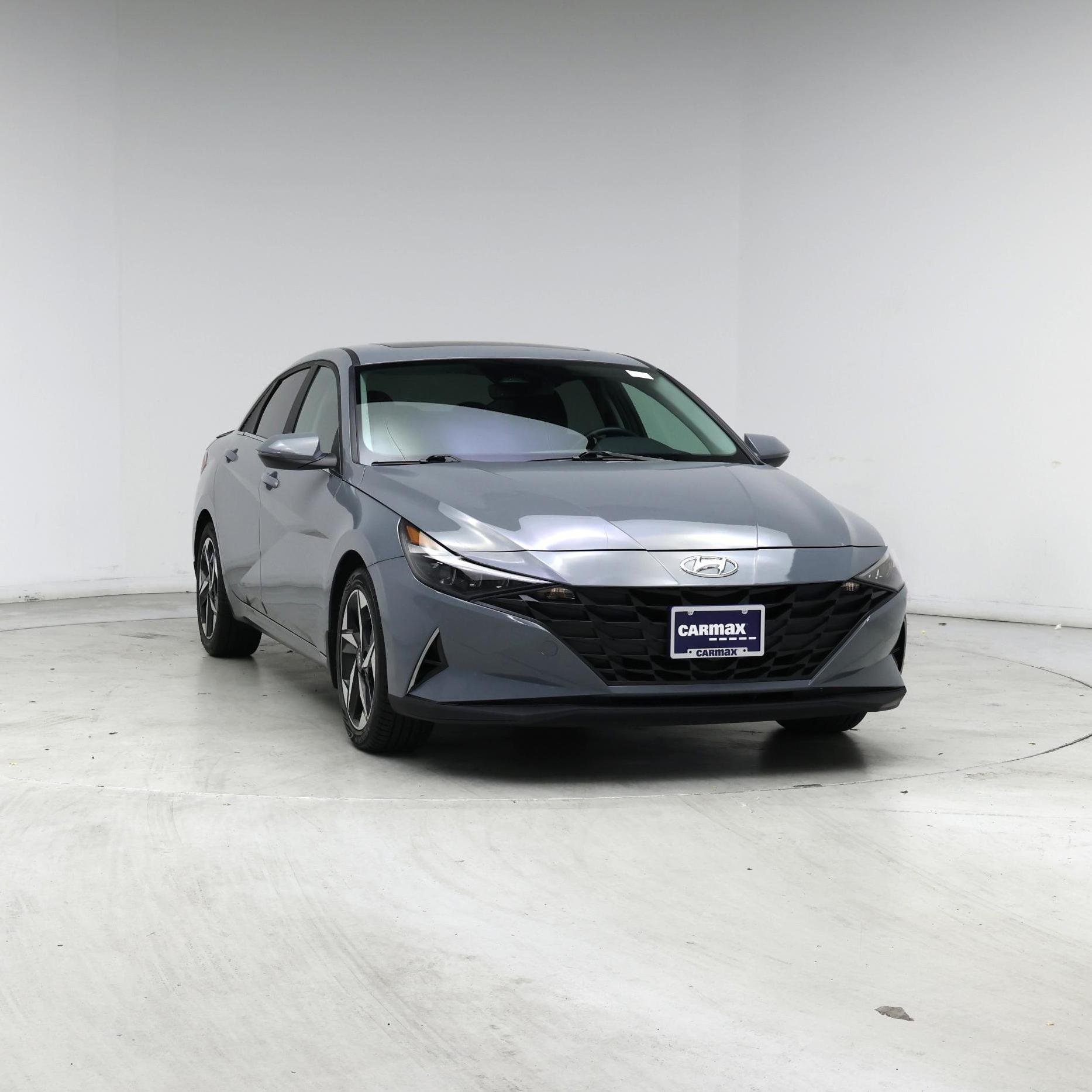 Thumbnail: 2022 Hyundai Elantra - 5