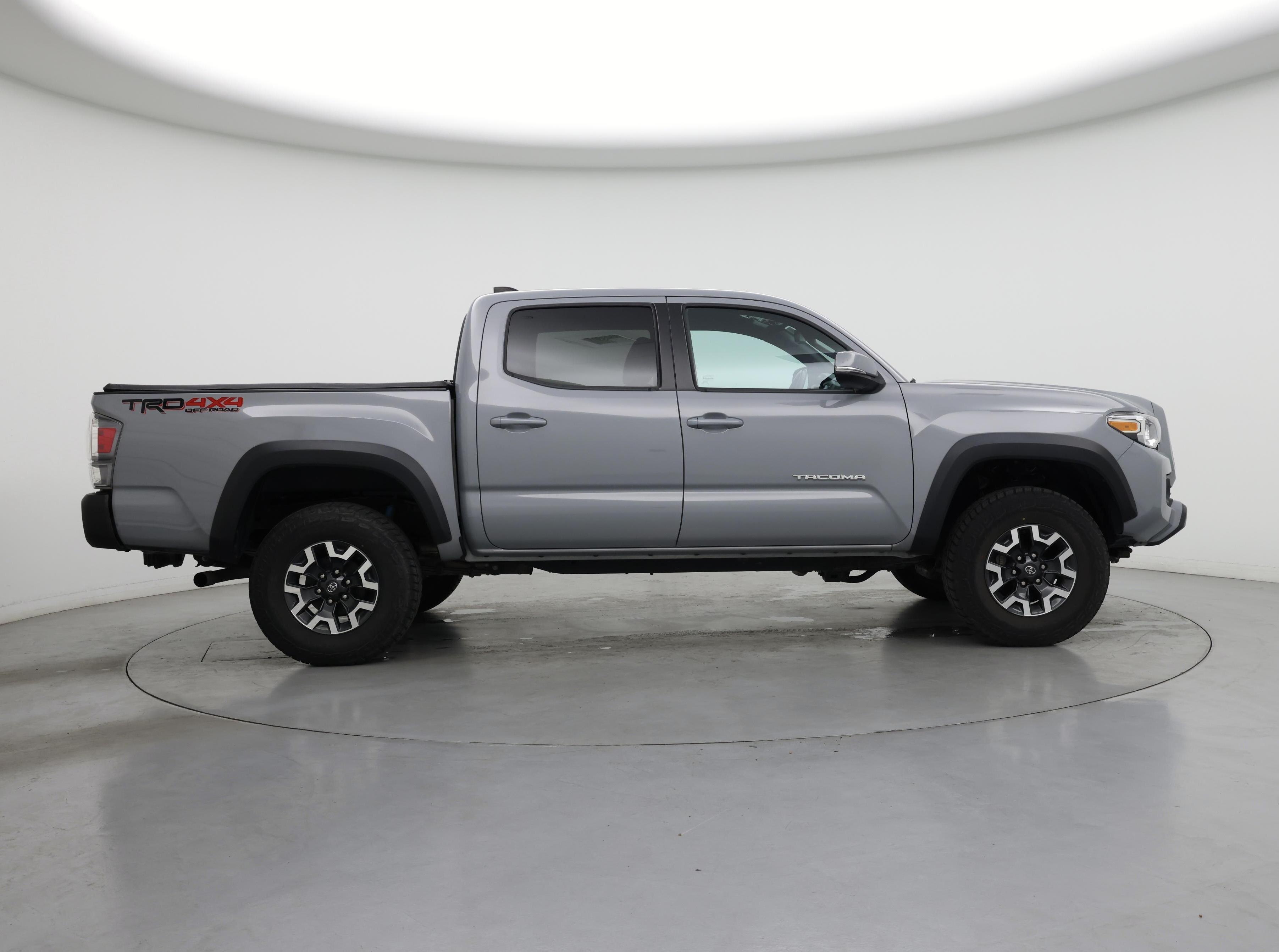 Thumbnail: 2021 Toyota Tacoma - 7