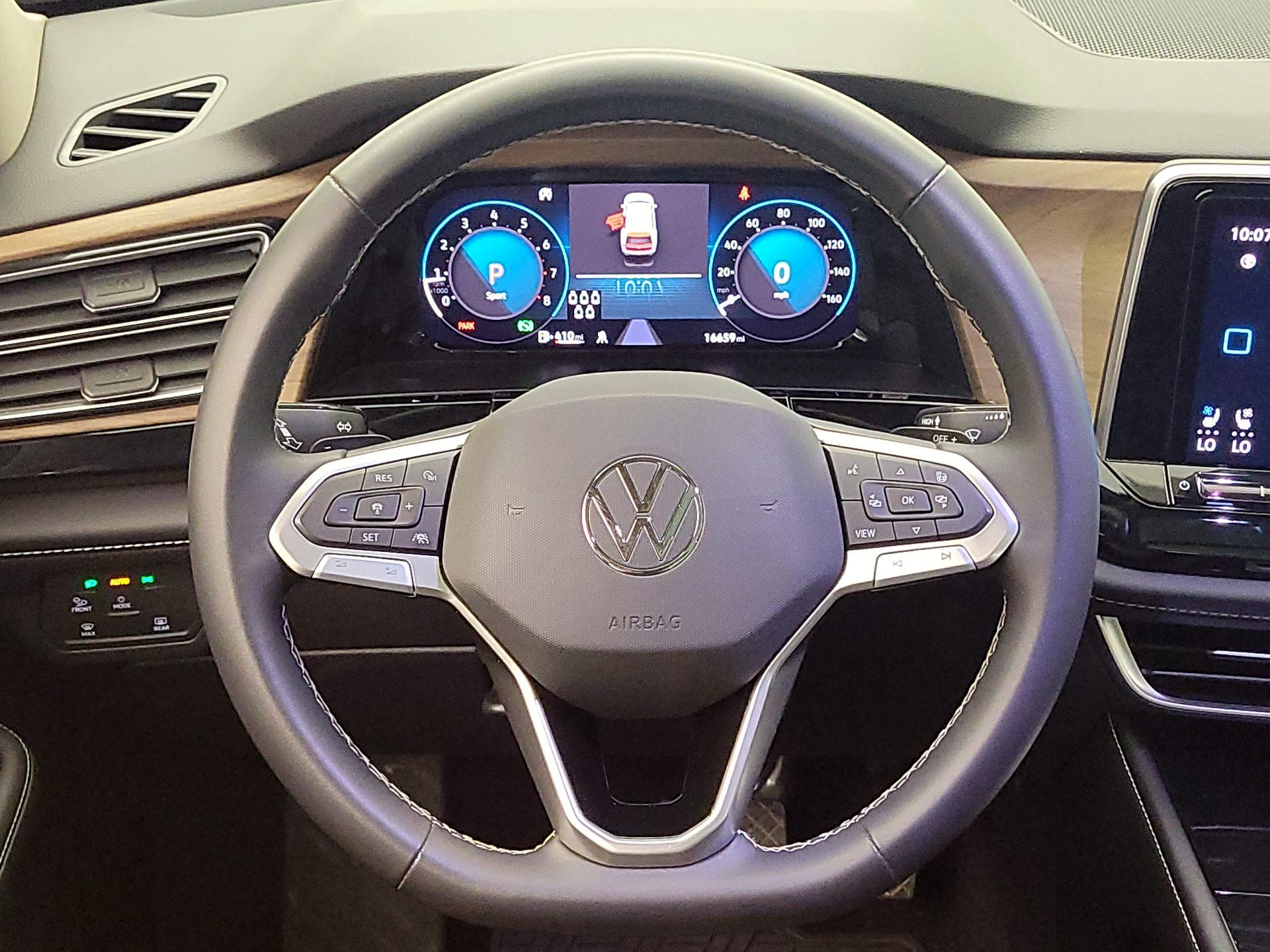 Thumbnail: 2024 Volkswagen Atlas - 10